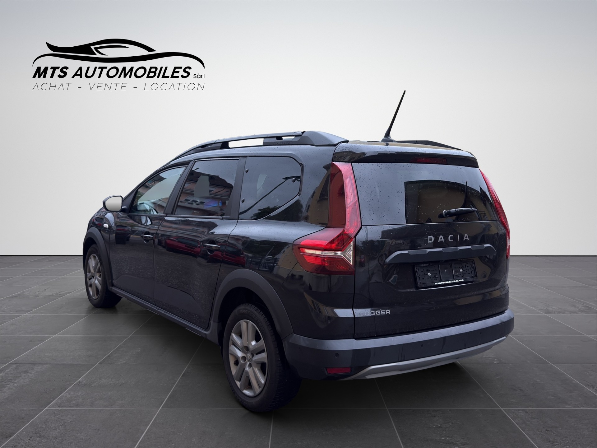 DACIA Jogger TCe 110-image-3