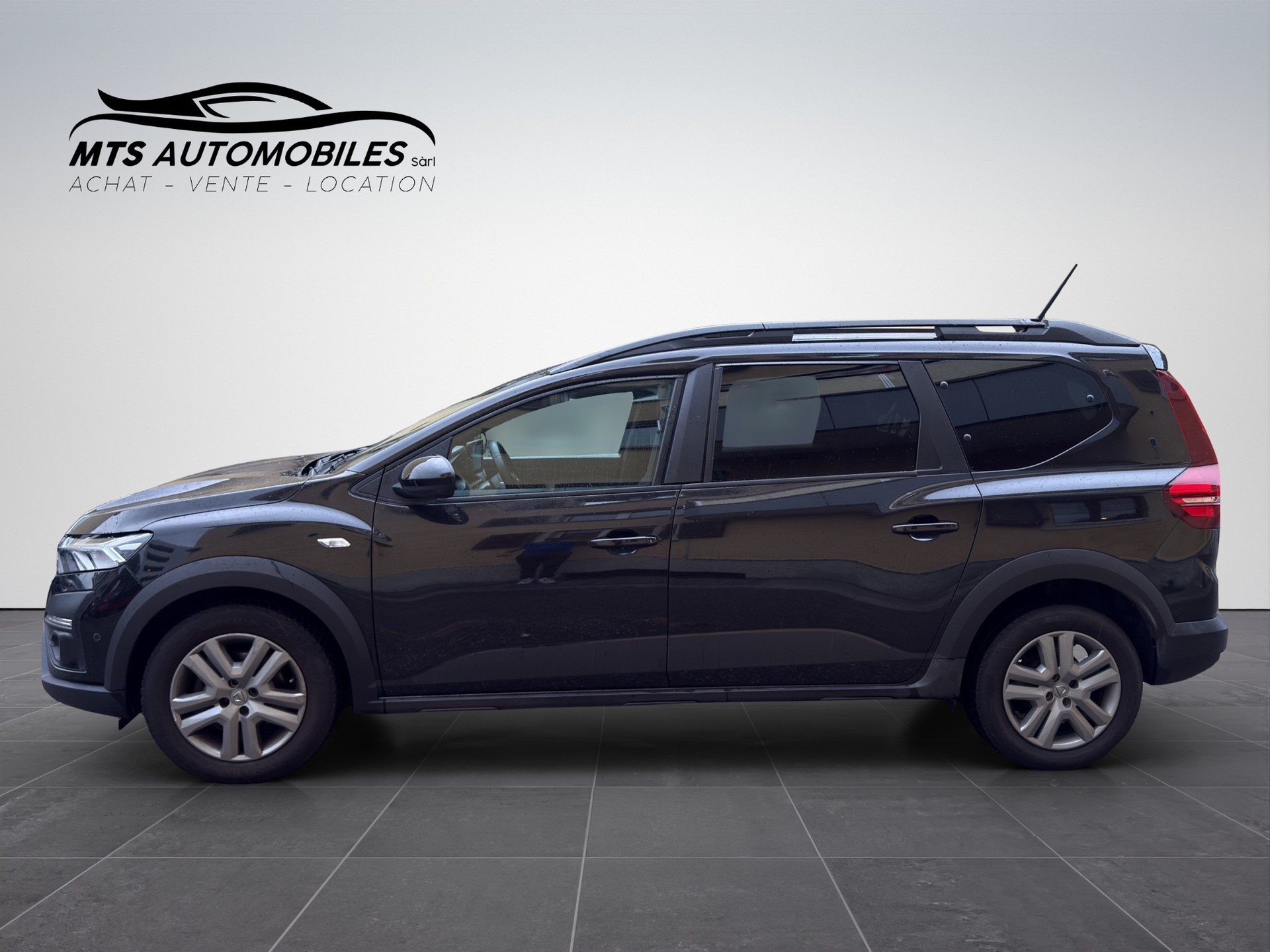 DACIA Jogger TCe 110-image-2