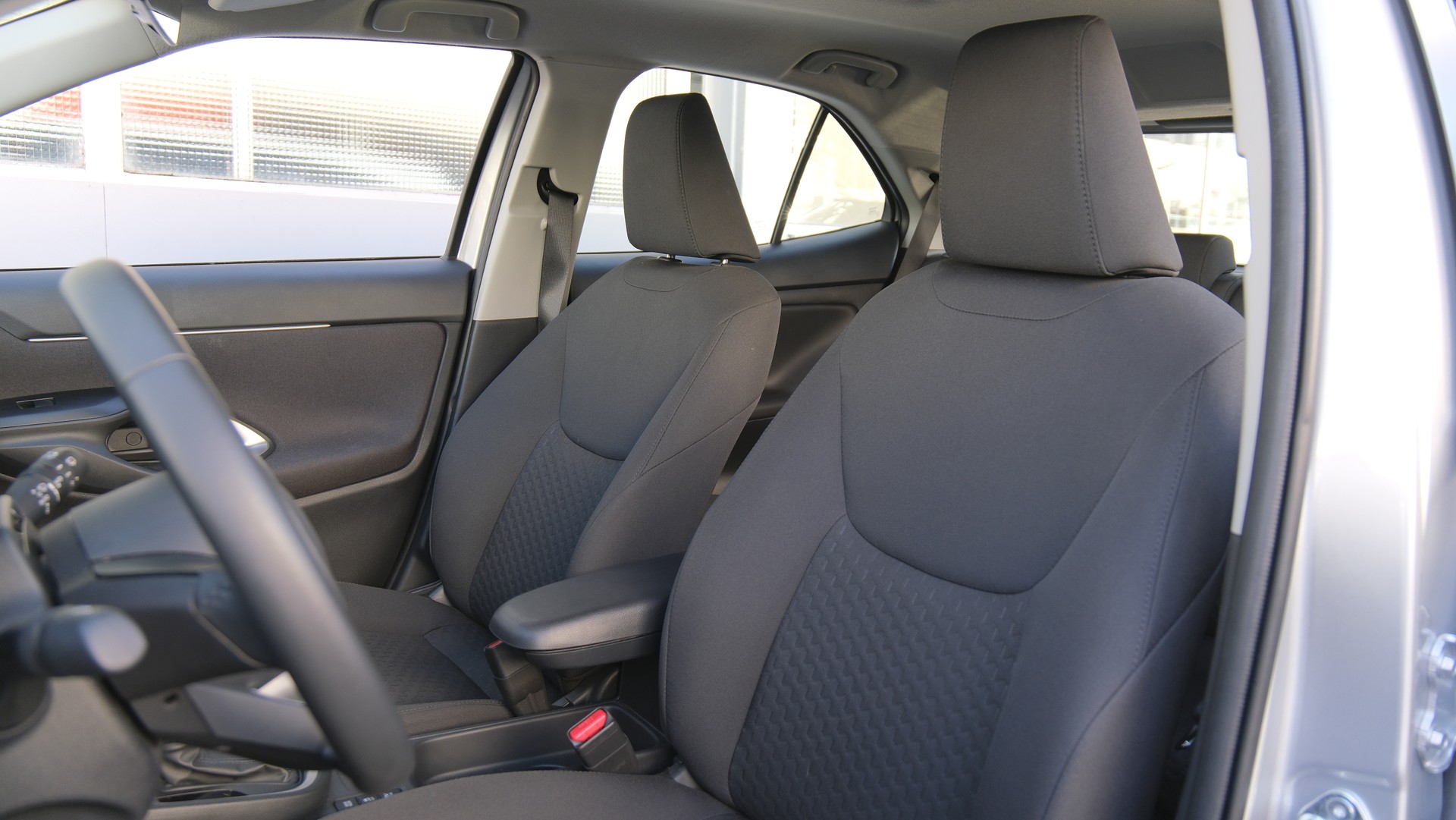 TOYOTA Yaris Cross 1.5 Trend e-CVT-image-4