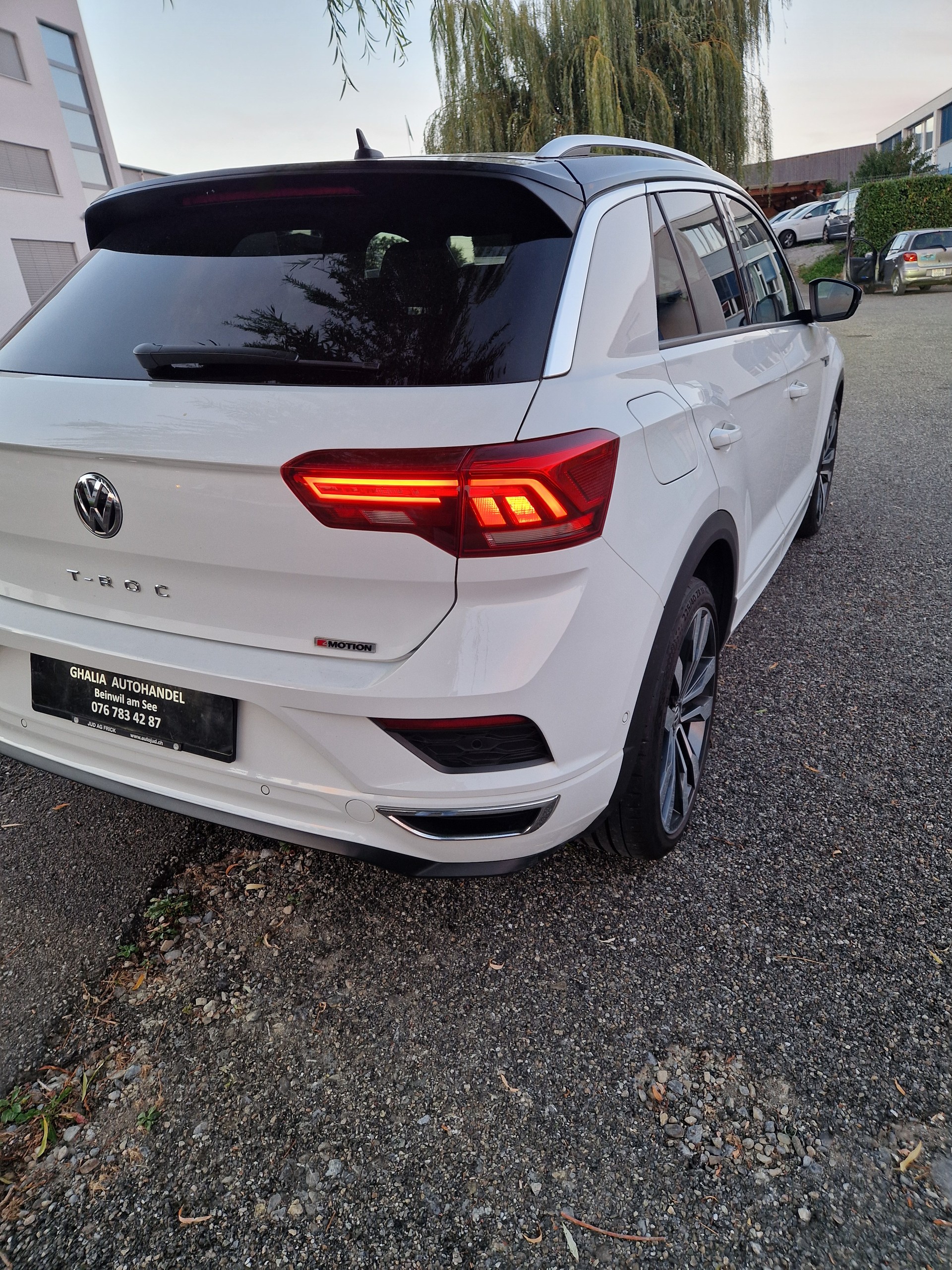 VW T-Roc 2.0 TSI Sport DSG 4Motion-image-5