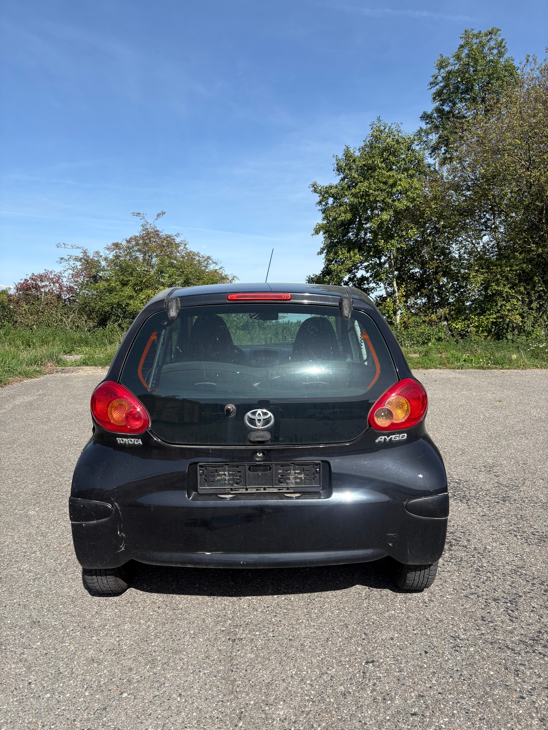 TOYOTA Aygo 1.0 Linea Terra-image-4