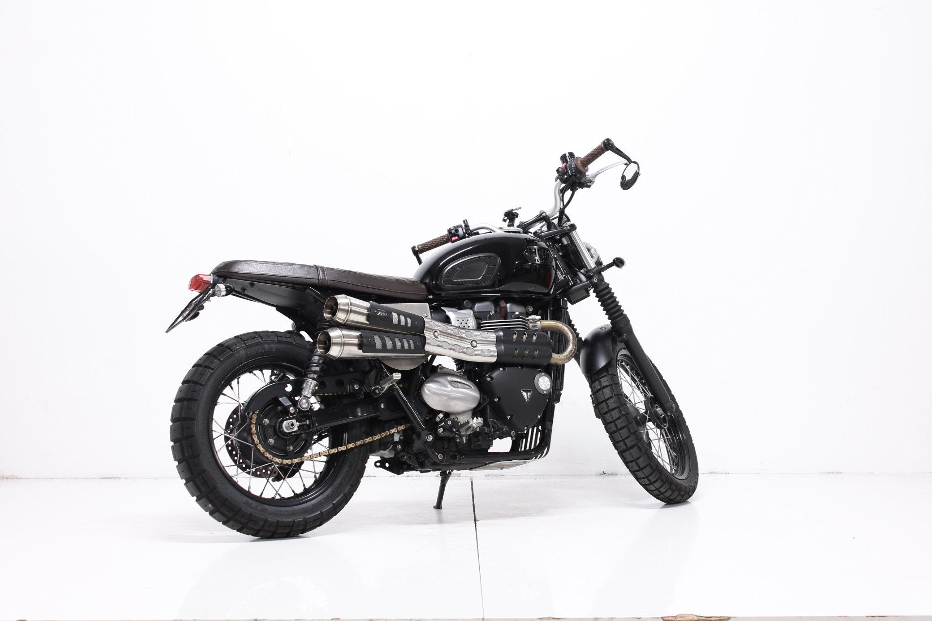 TRIUMPH Street Scrambler 900-showroom-element-2