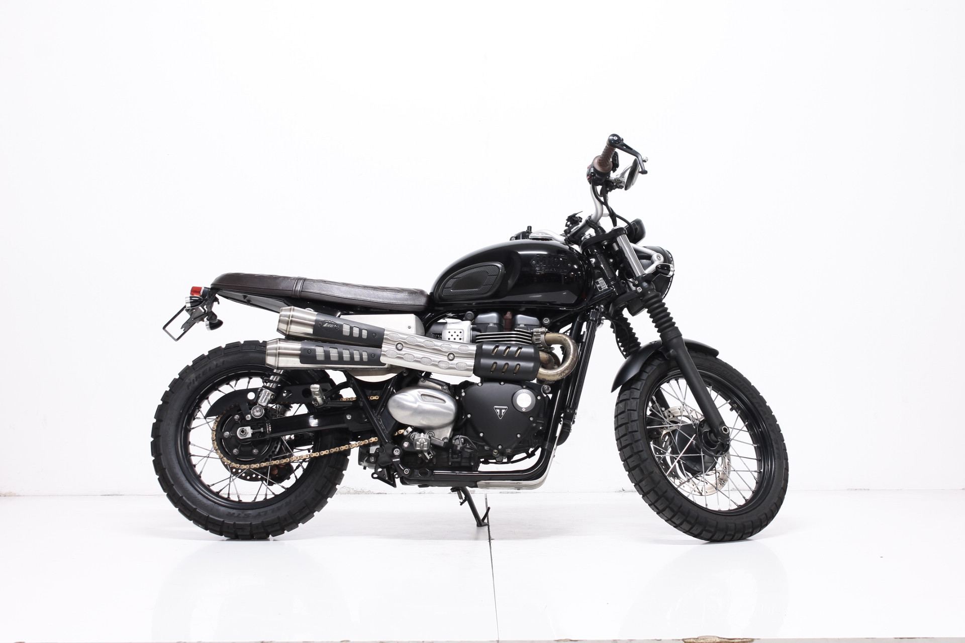 TRIUMPH Street Scrambler 900-showroom-element-1