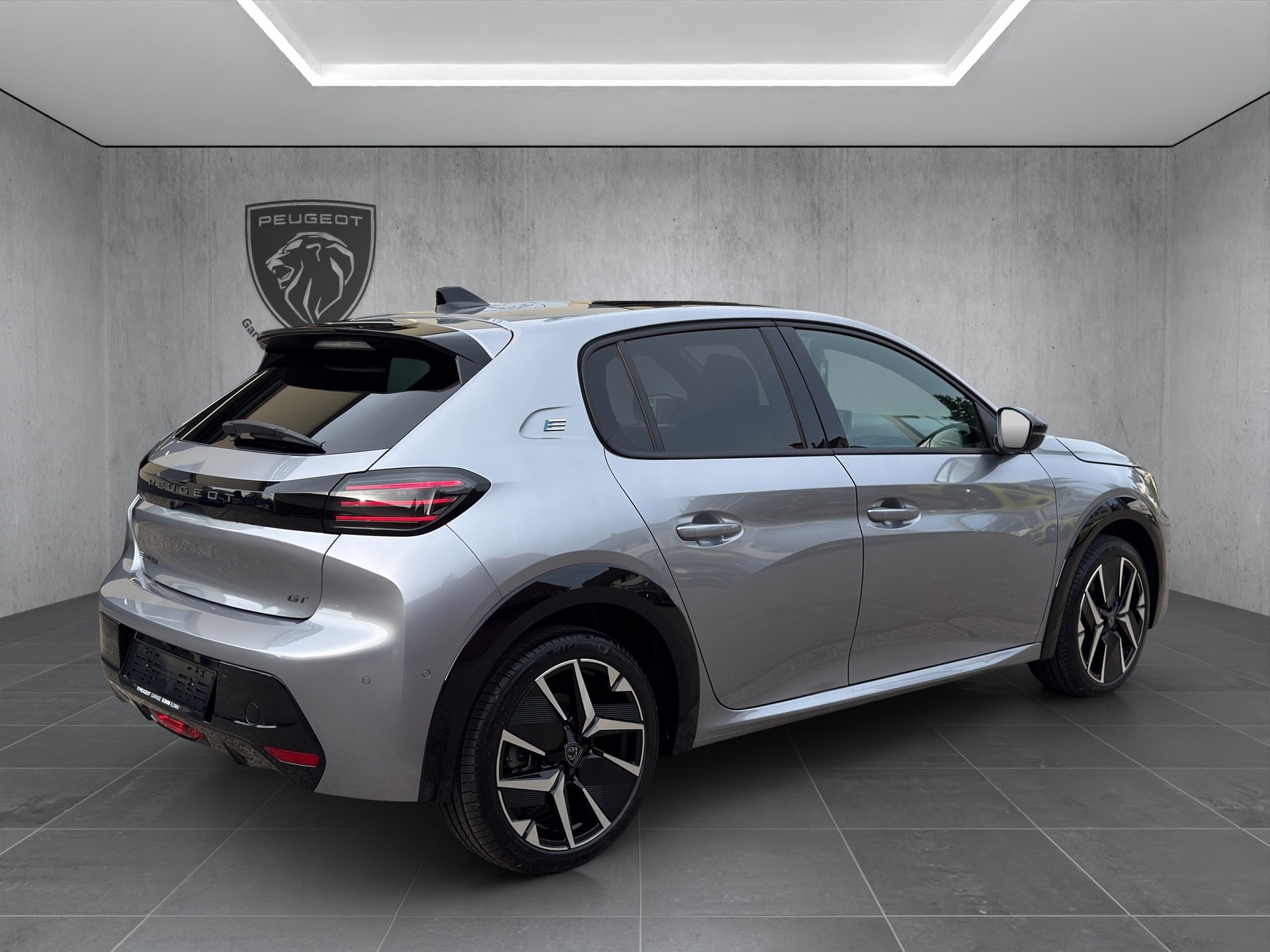 PEUGEOT 208 e-GT-image-4