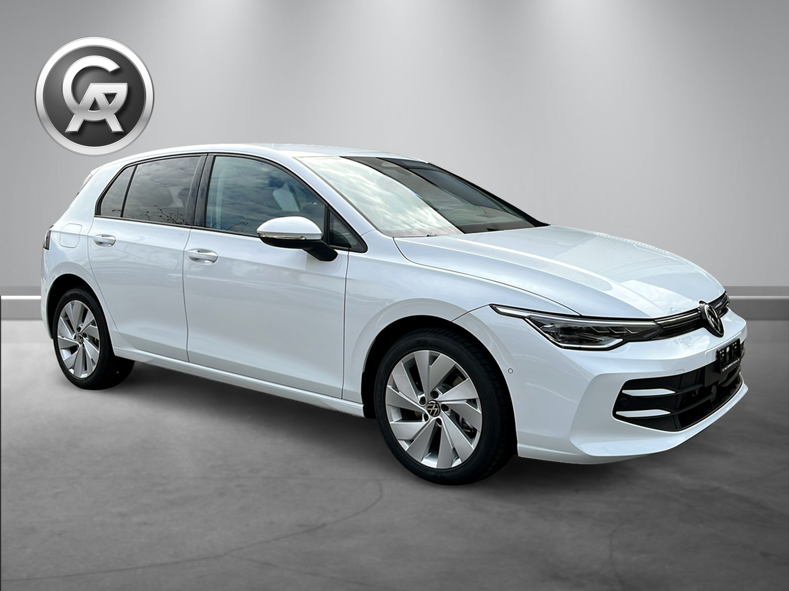 VW Golf 1.5 TSI PHEV Life-image-0