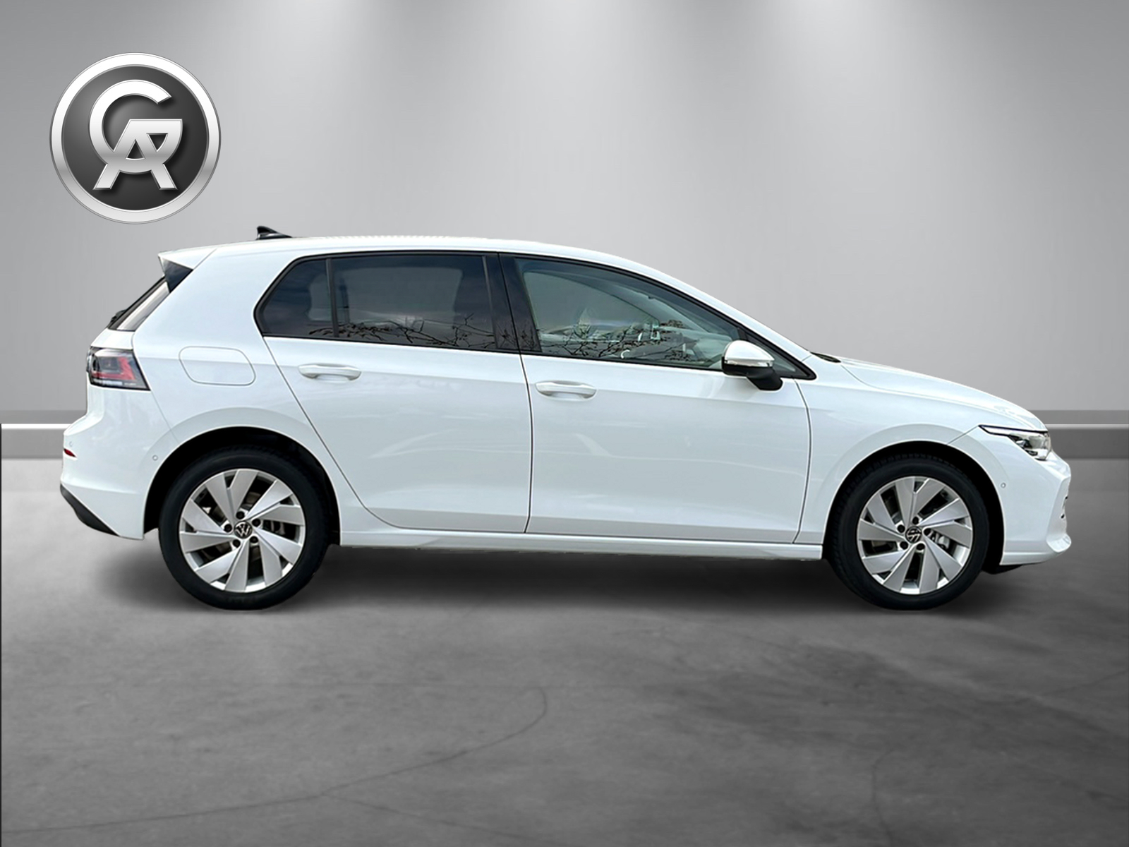VW Golf 1.5 TSI PHEV Life-image-10