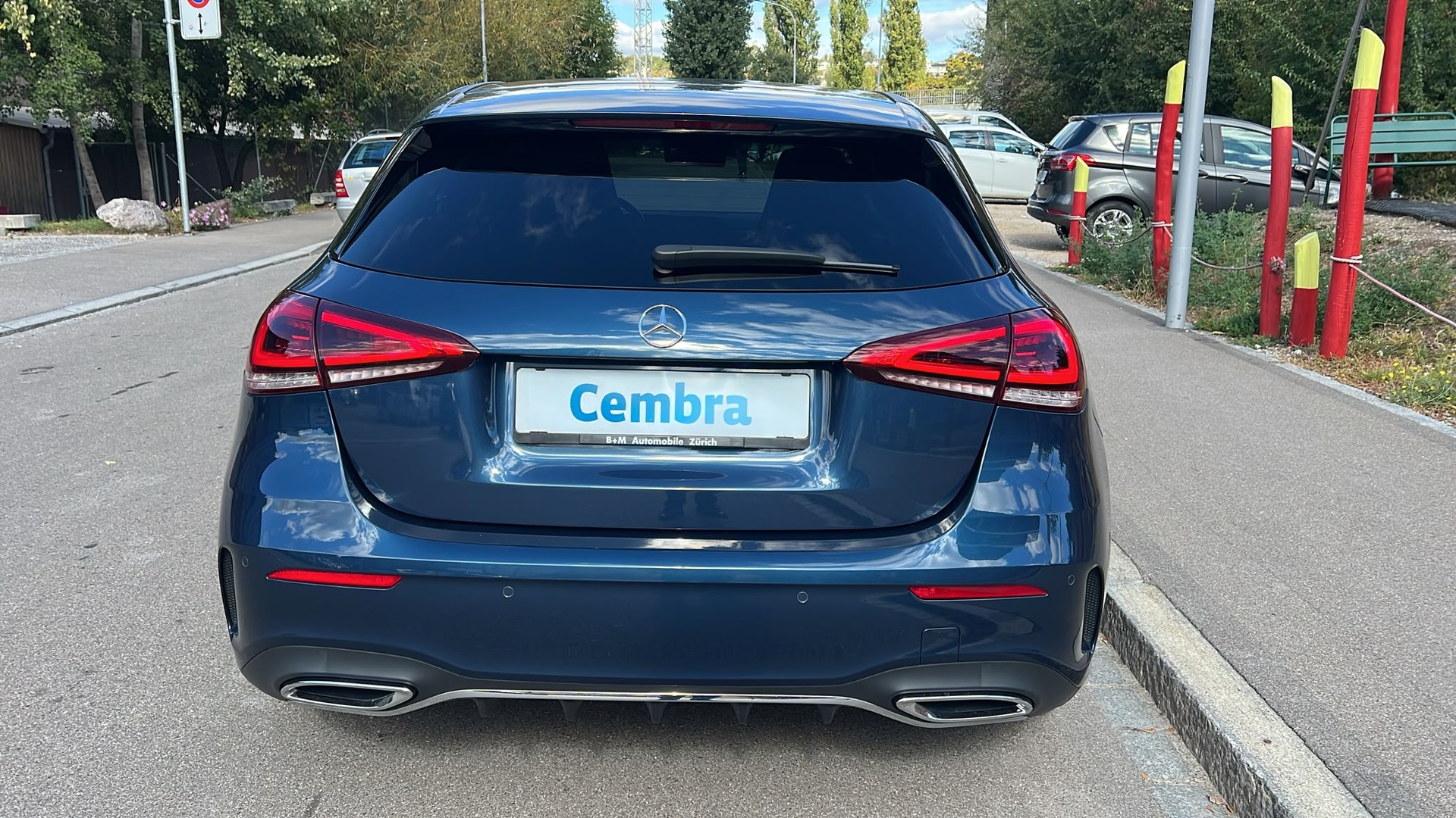 MERCEDES-BENZ A 200 AMG Line 7G-DCT-image-7