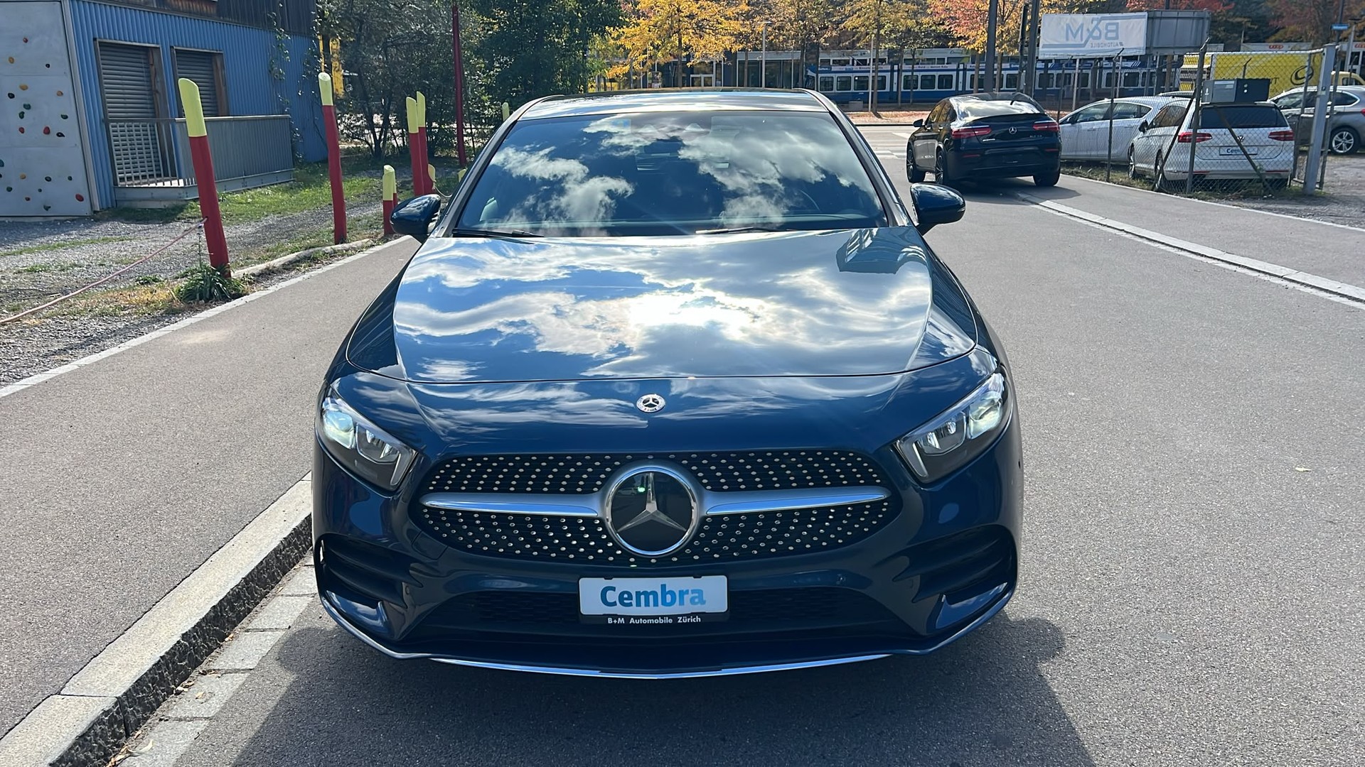 MERCEDES-BENZ A 200 AMG Line 7G-DCT-image-1