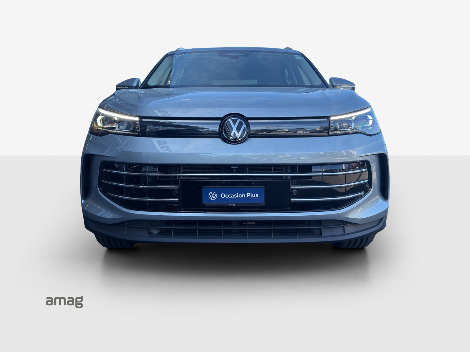 VW Tiguan 2.0 TSI DSG Elegance 4Motion-image-6