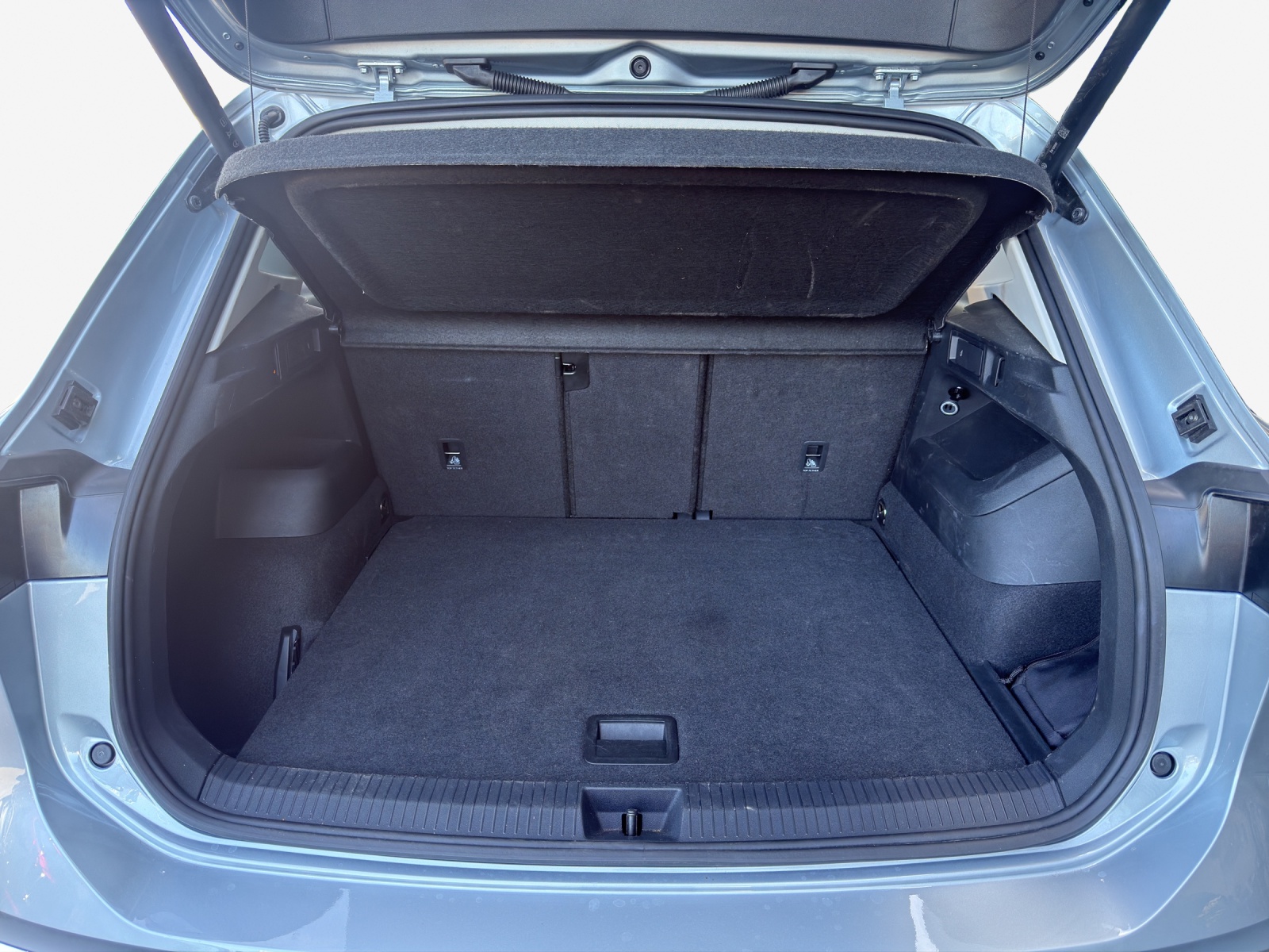 VW Tiguan 2.0 TSI DSG Elegance 4Motion-image-12