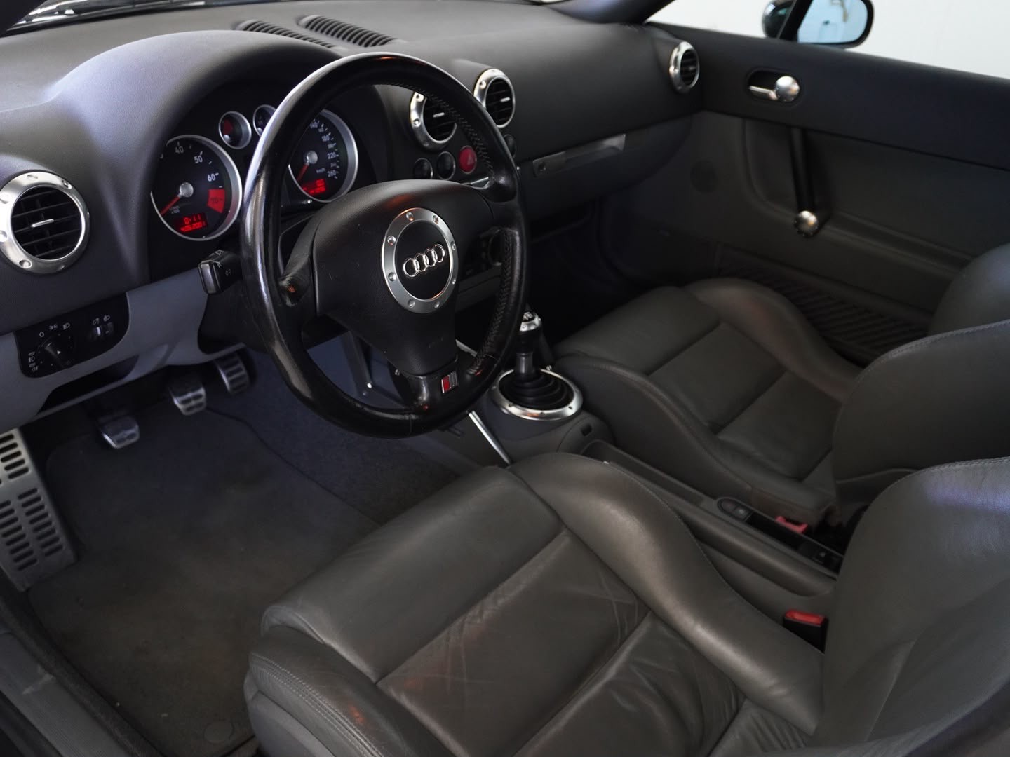 AUDI TT Roadster 1.8 T-image-3