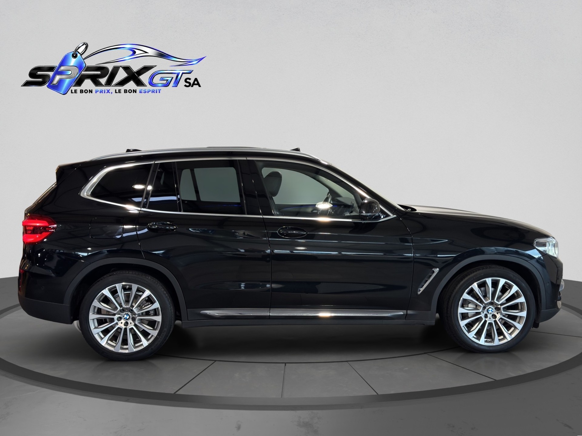 BMW X3 xDrive 30i Luxury Line Steptronic-image-5