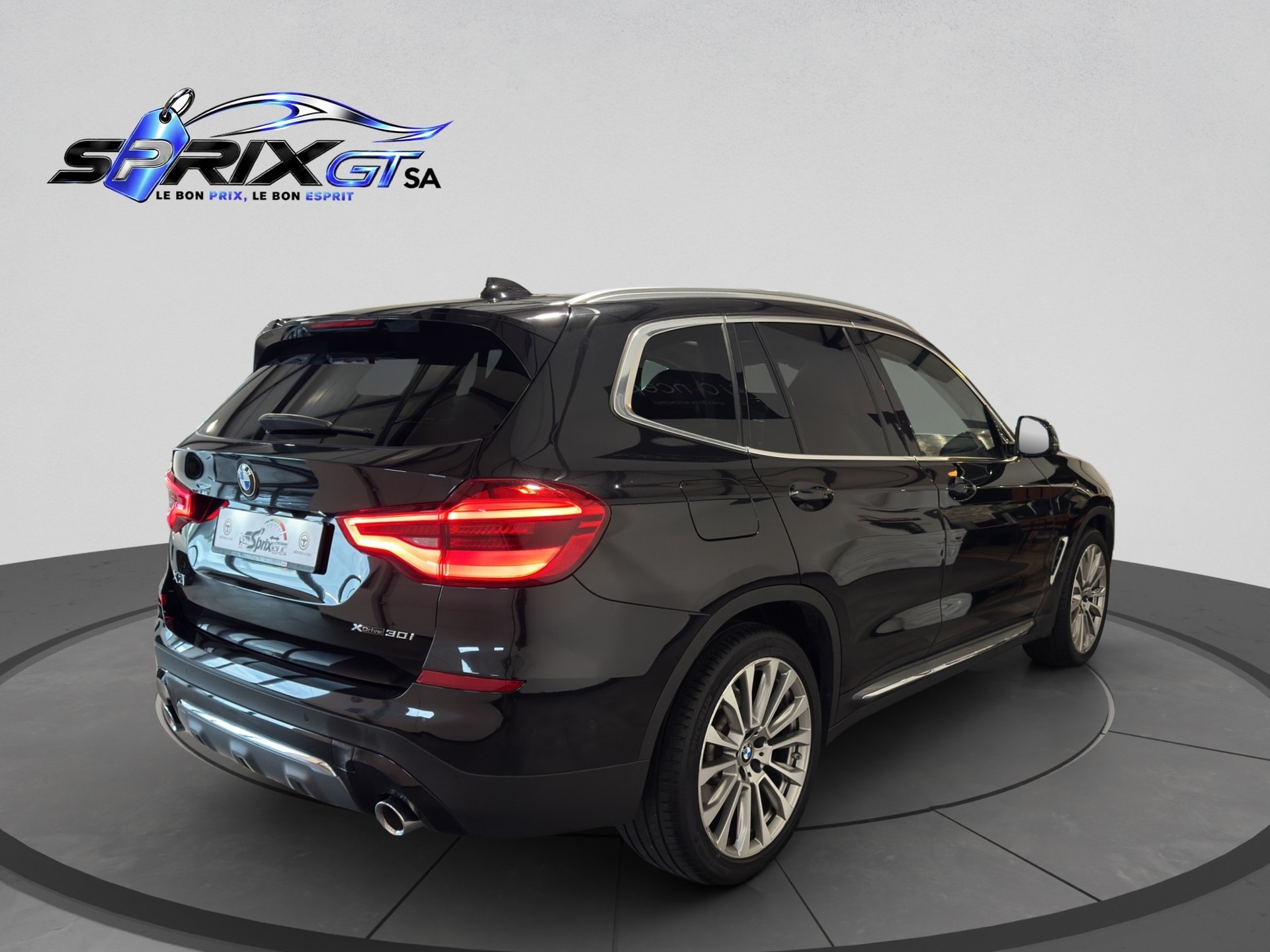 BMW X3 xDrive 30i Luxury Line Steptronic-image-4