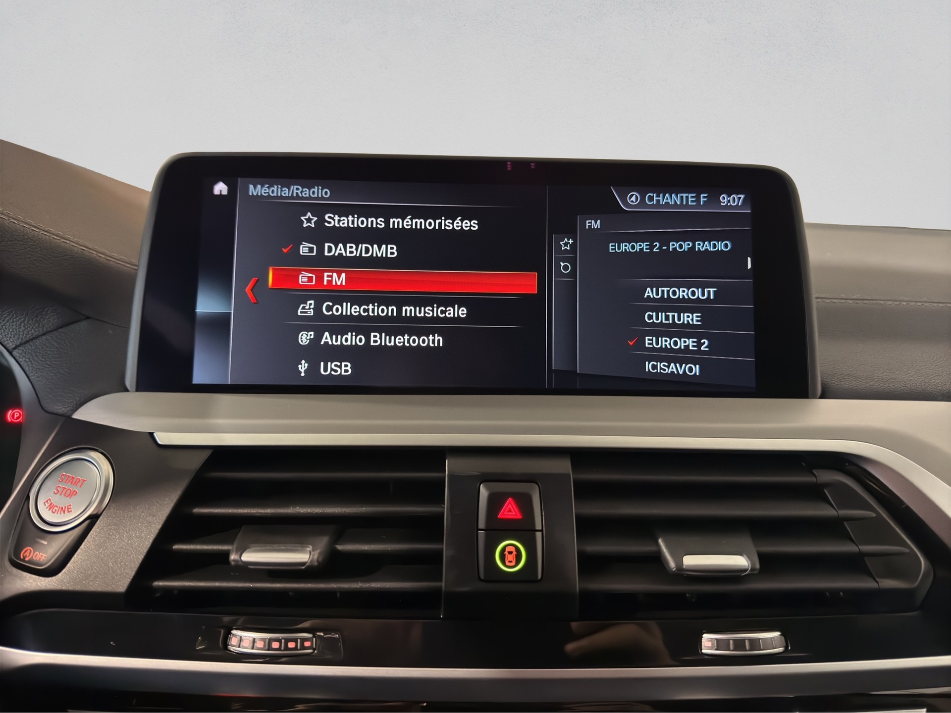 BMW X3 xDrive 30i Luxury Line Steptronic-image-17