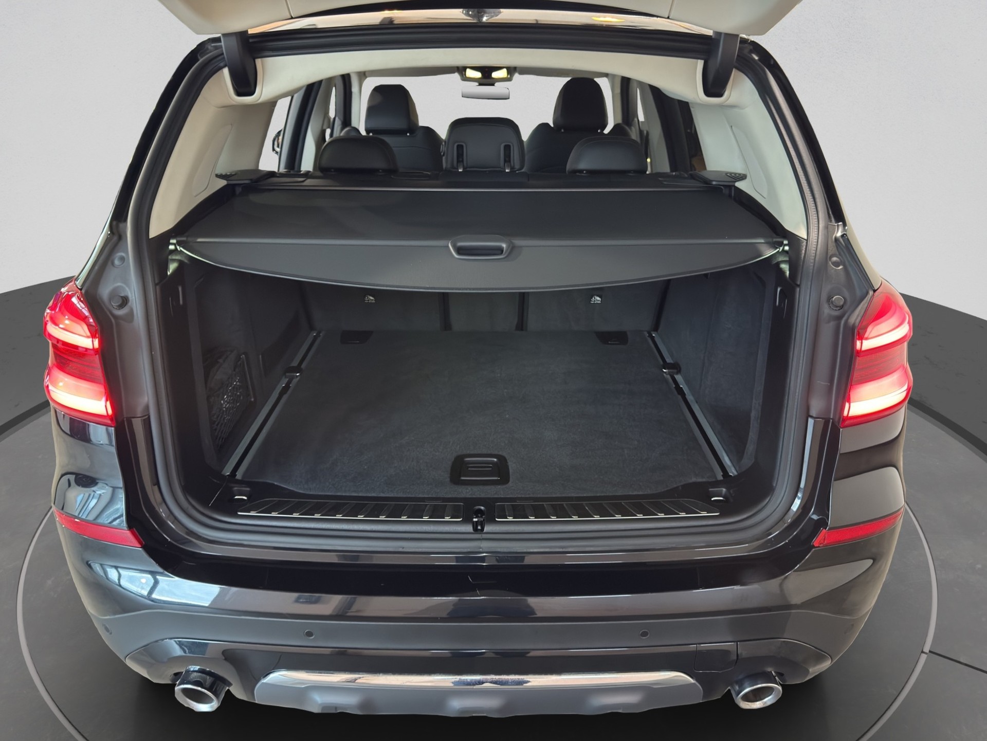 BMW X3 xDrive 30i Luxury Line Steptronic-image-14