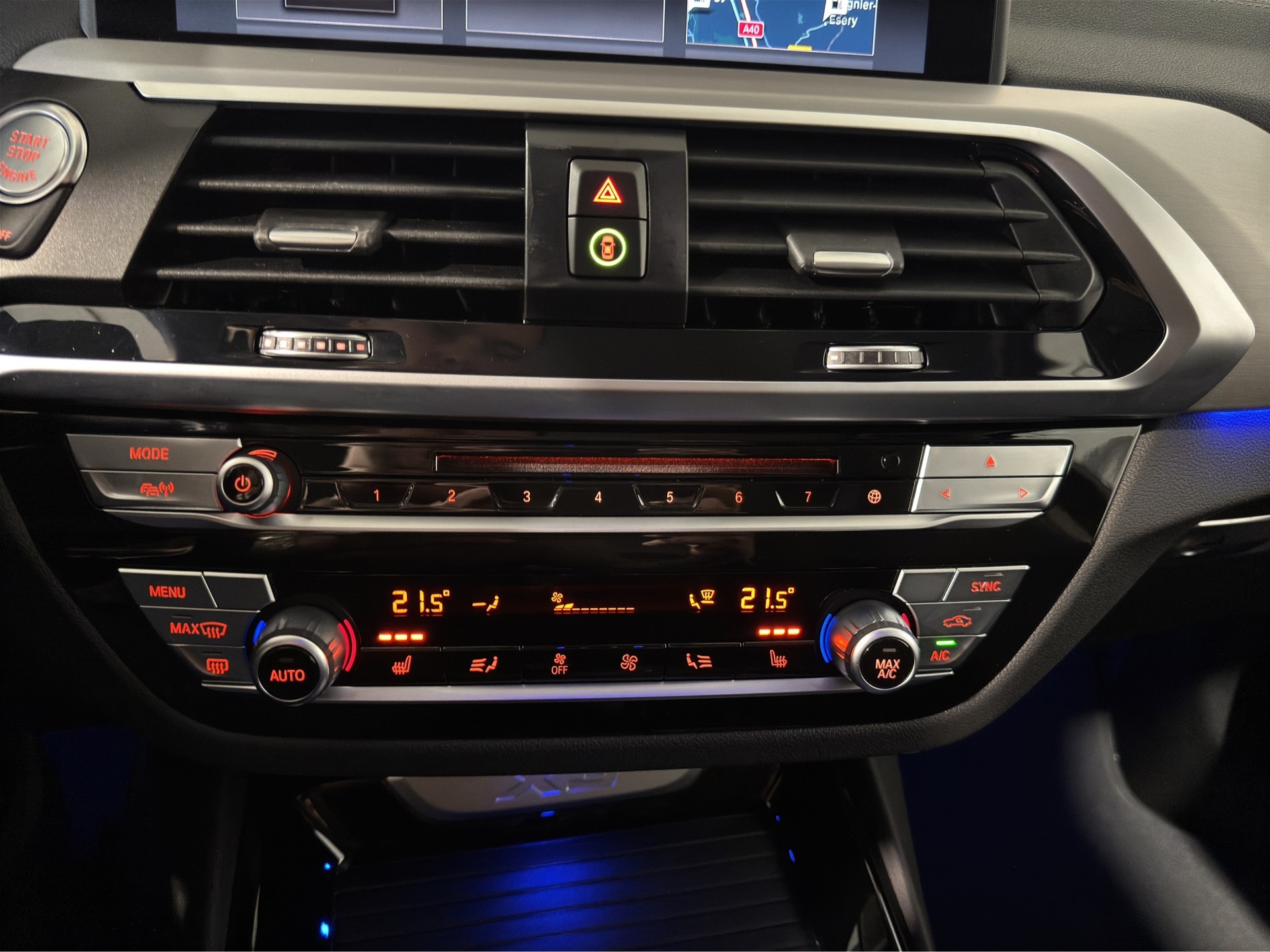 BMW X3 xDrive 30i Luxury Line Steptronic-image-13