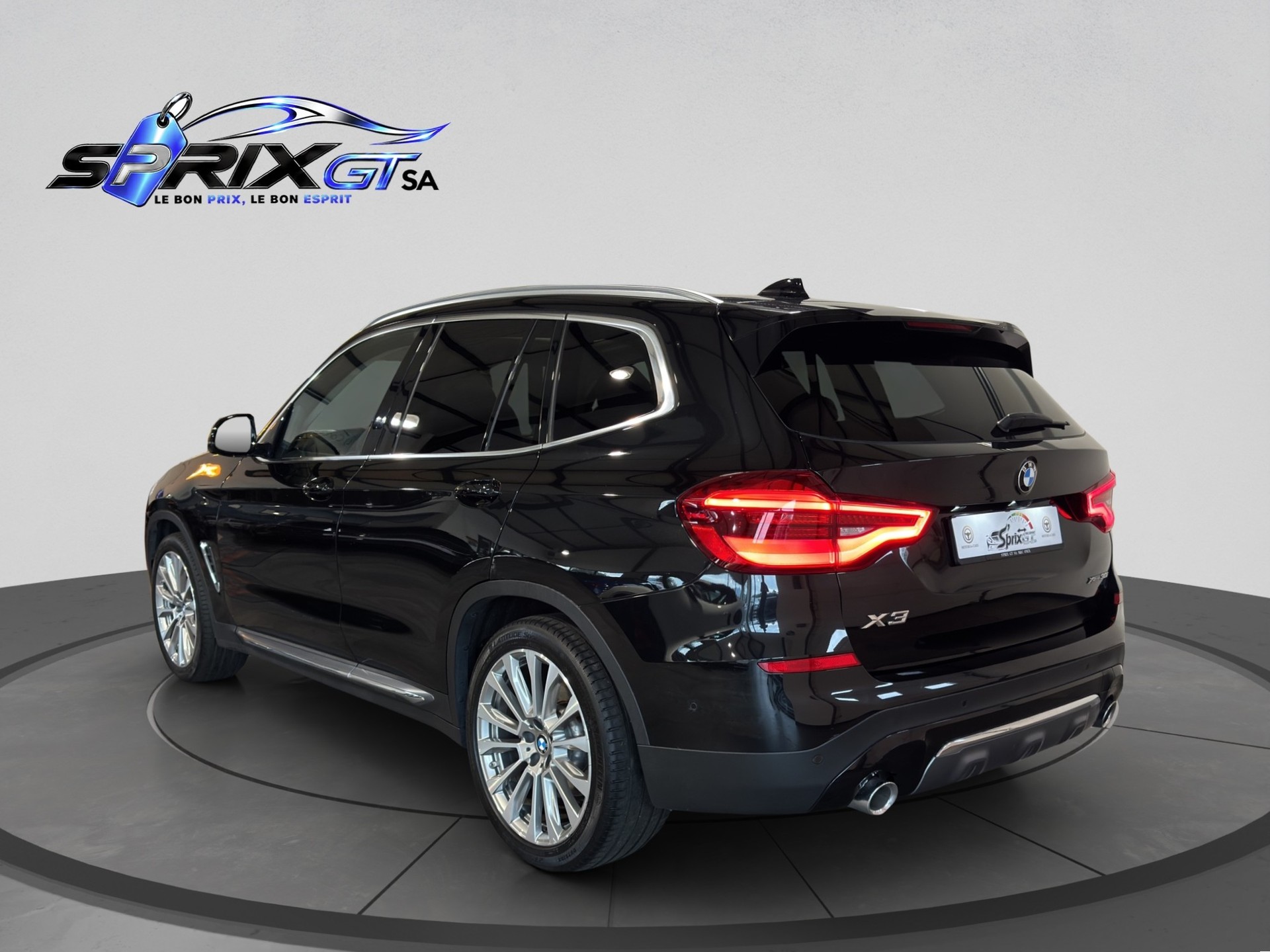 BMW X3 xDrive 30i Luxury Line Steptronic-image-2