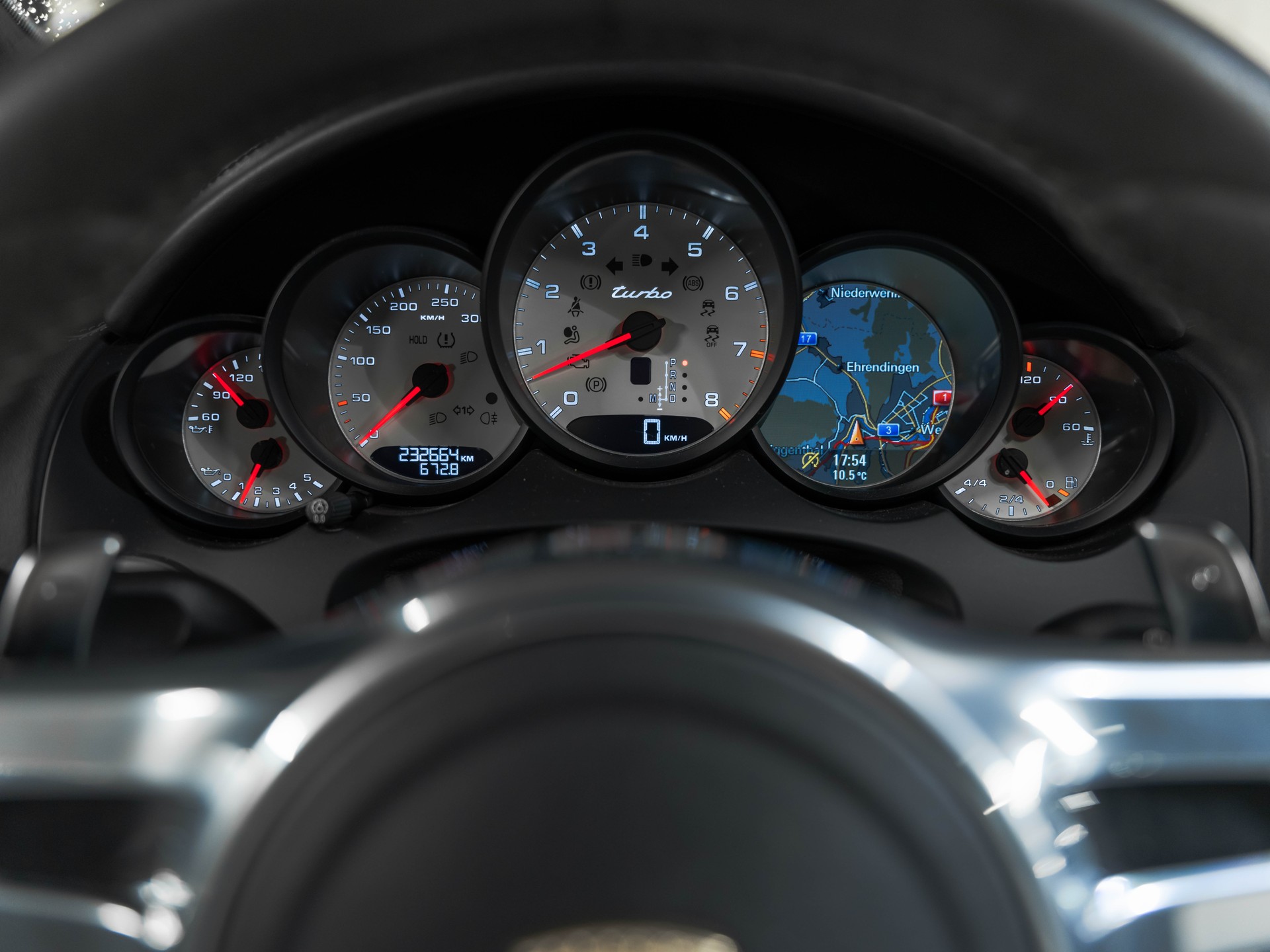 PORSCHE Cayenne Turbo S TECHART-image-18