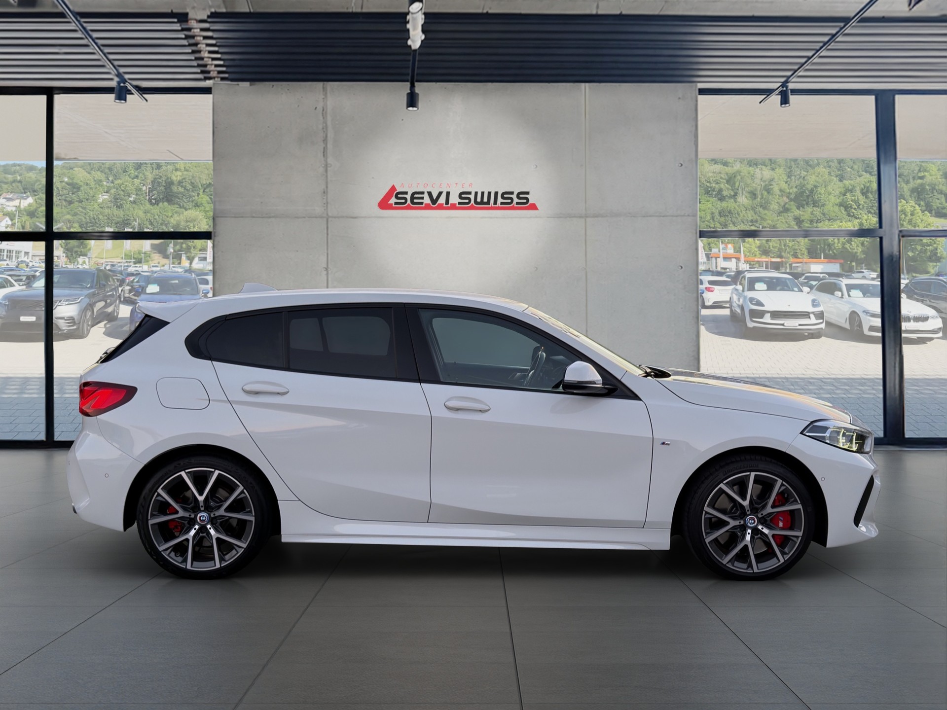 BMW 128ti Steptronic*Ab MFK,1 Jahr oder 20'000km Garantie auf Motor und Getriebe*-showroom-element-1