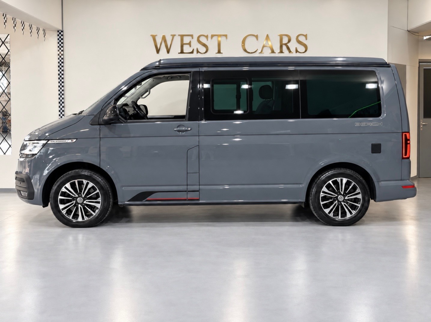 VW T6.1 California 2.0 TDI Beach Edition Spirit 4Motion DSG-image-1