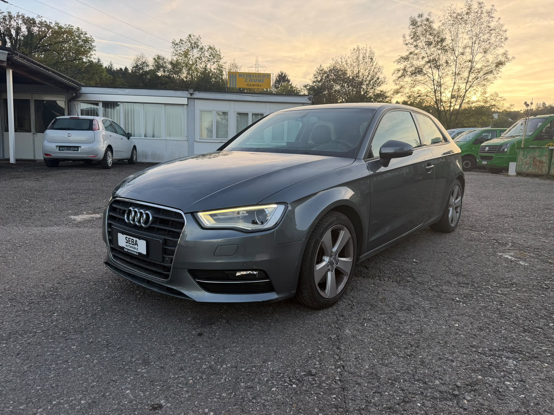 AUDI A3 1.8 TFSI Ambiente S-tronic-image-0
