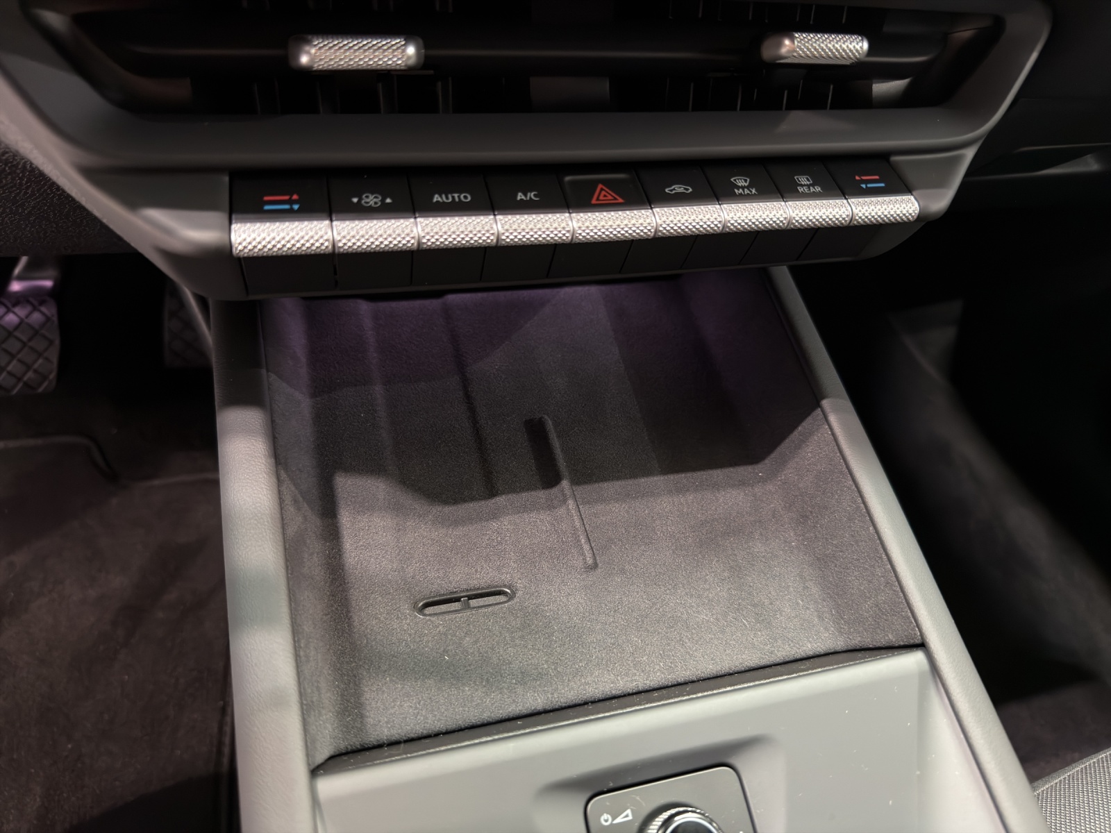 VW ID.3 Neo 50 kWh 170PS Life-image-14