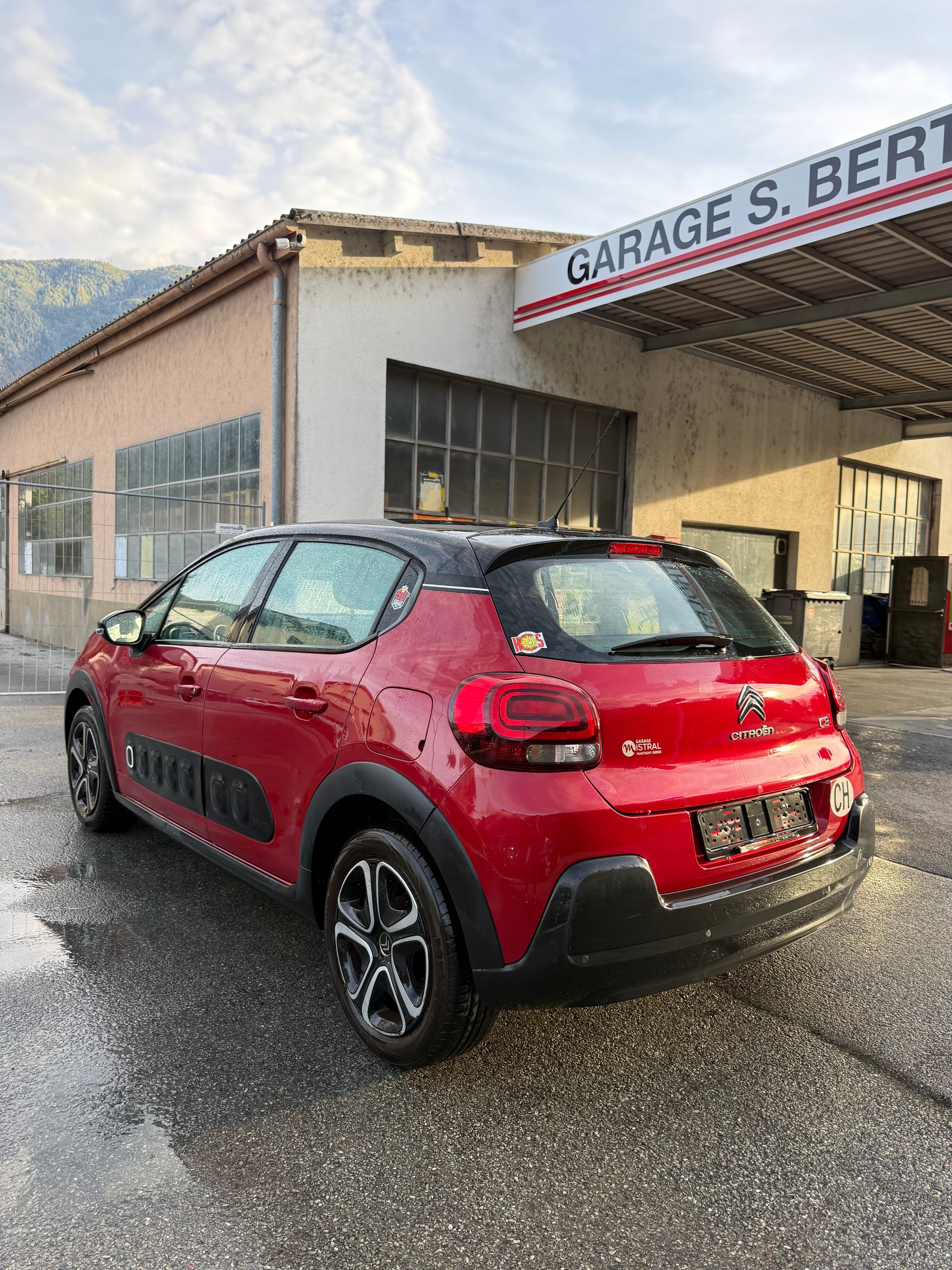 CITROEN C3 1.2i PureTech Feel-image-5