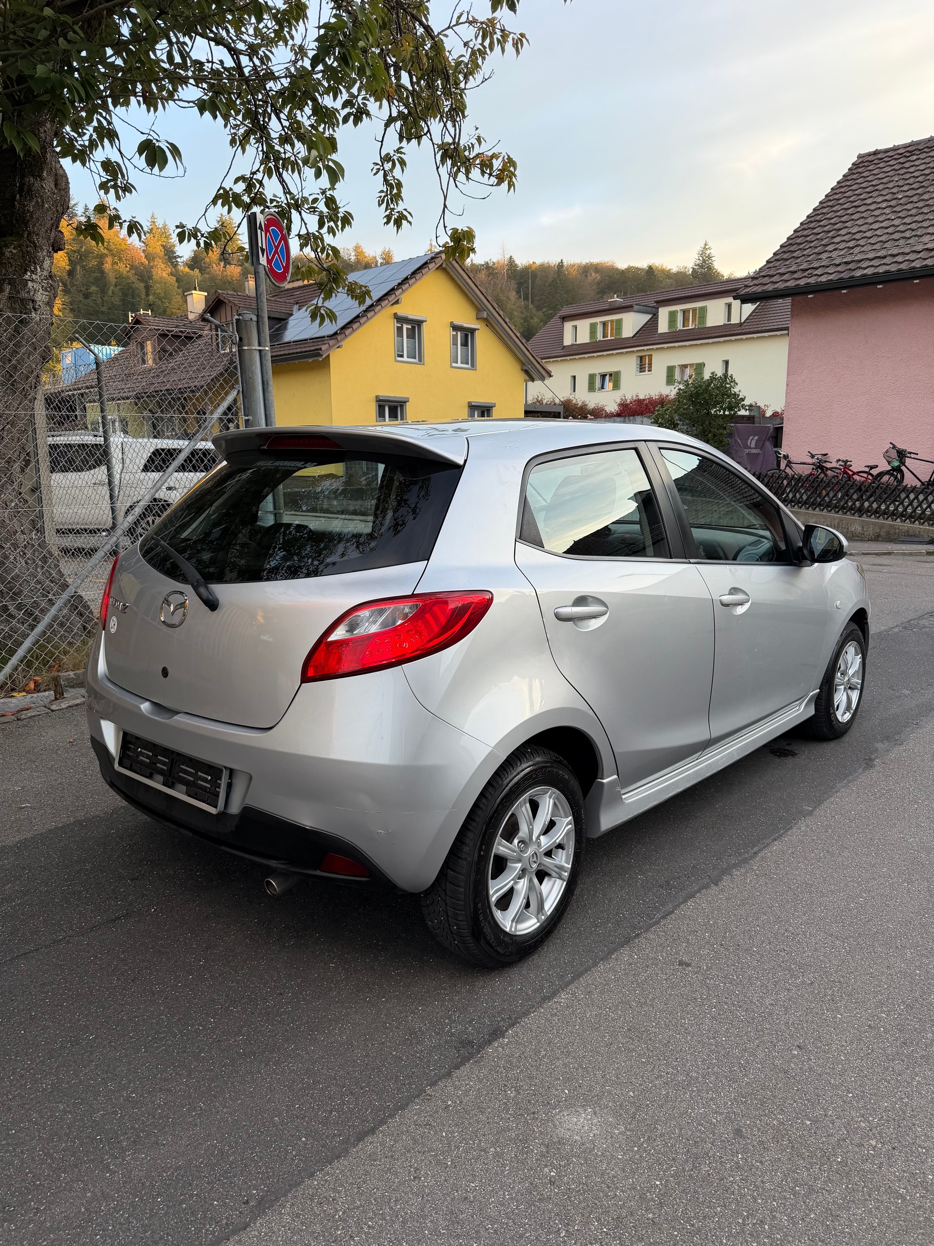 MAZDA 2 1.5i 16V Sport-image-5