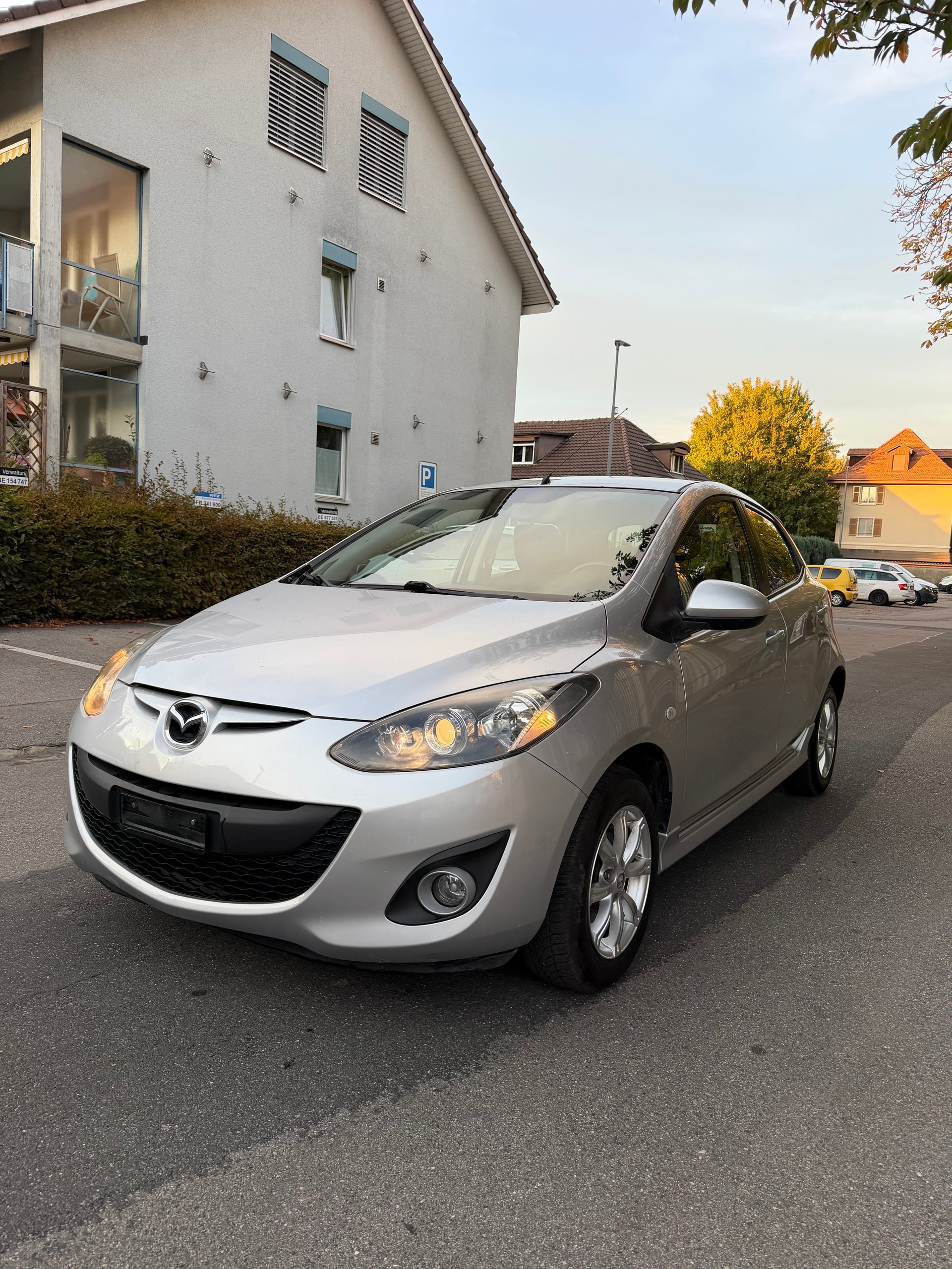 MAZDA 2 1.5i 16V Sport-image-3
