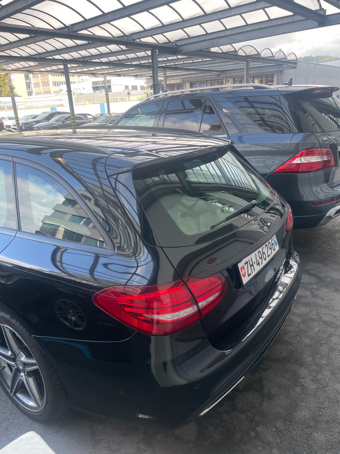 MERCEDES-BENZ C 220 BlueTEC AMG Line 7G-Tronic-image-12