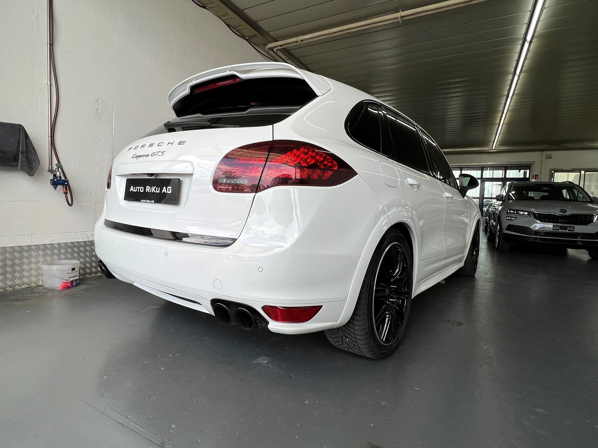 PORSCHE Cayenne GTS-image-7