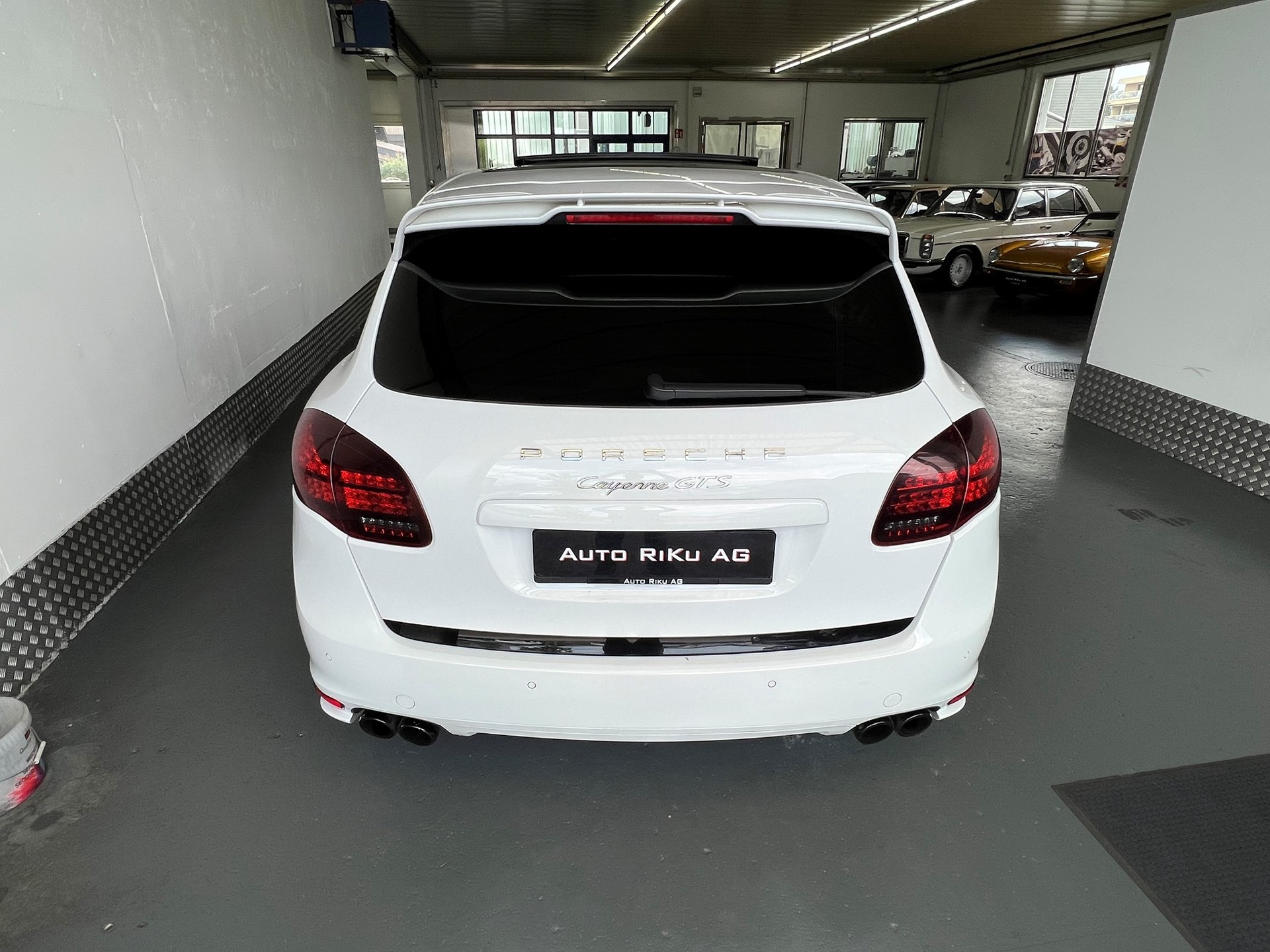 PORSCHE Cayenne GTS-image-8