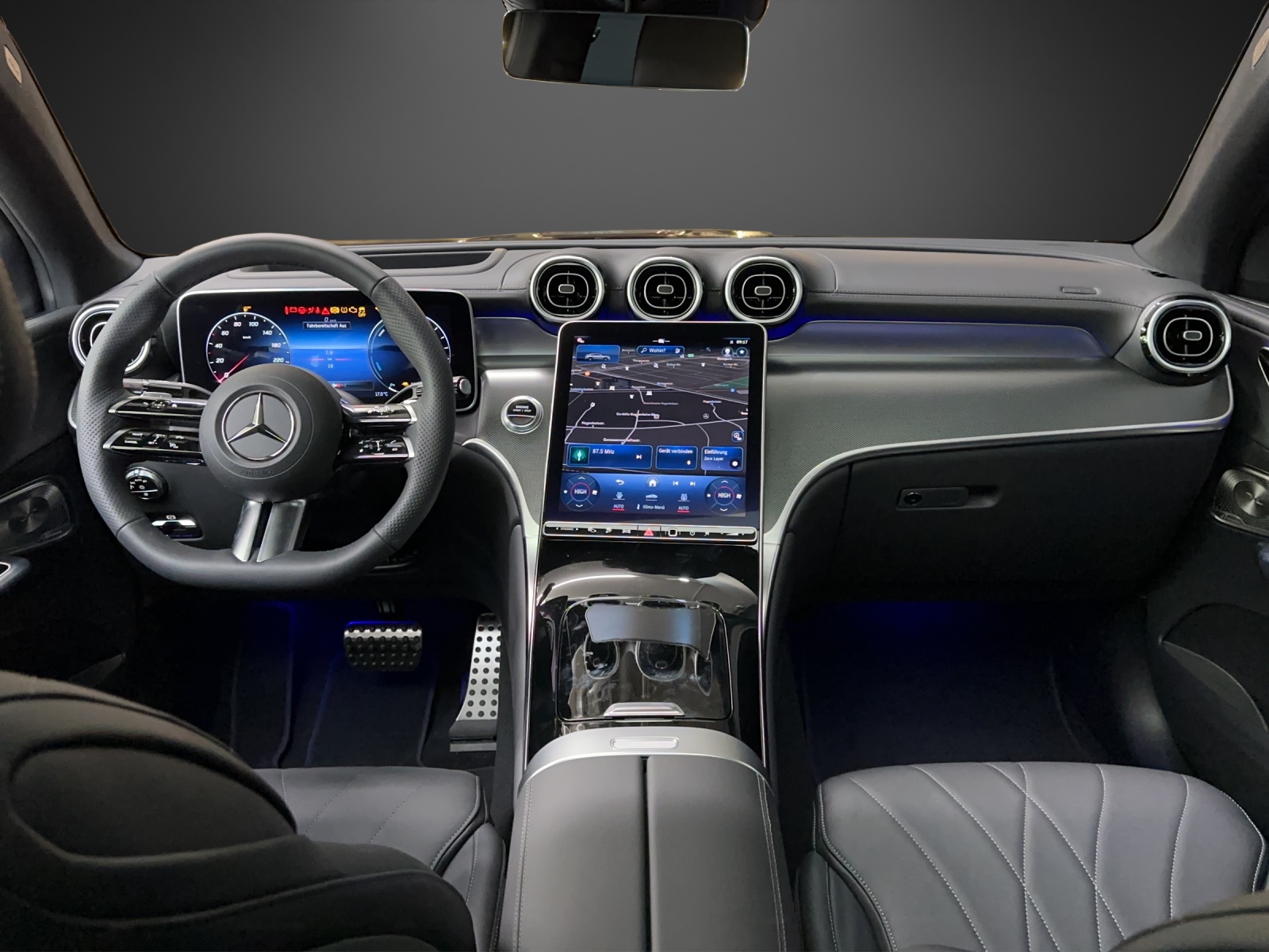 MERCEDES-BENZ GLC 400 e 4MATIC Coupé-image-7