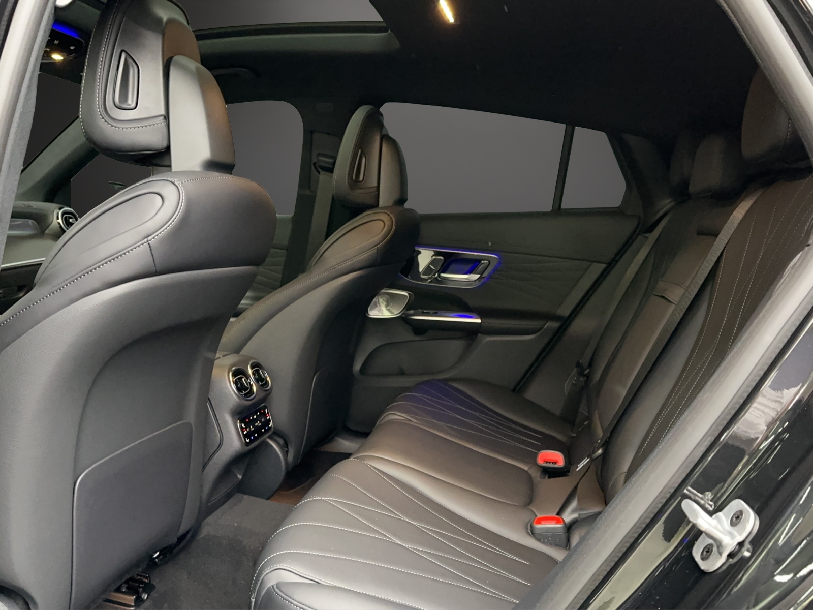 MERCEDES-BENZ GLC 400 e 4MATIC Coupé-image-9