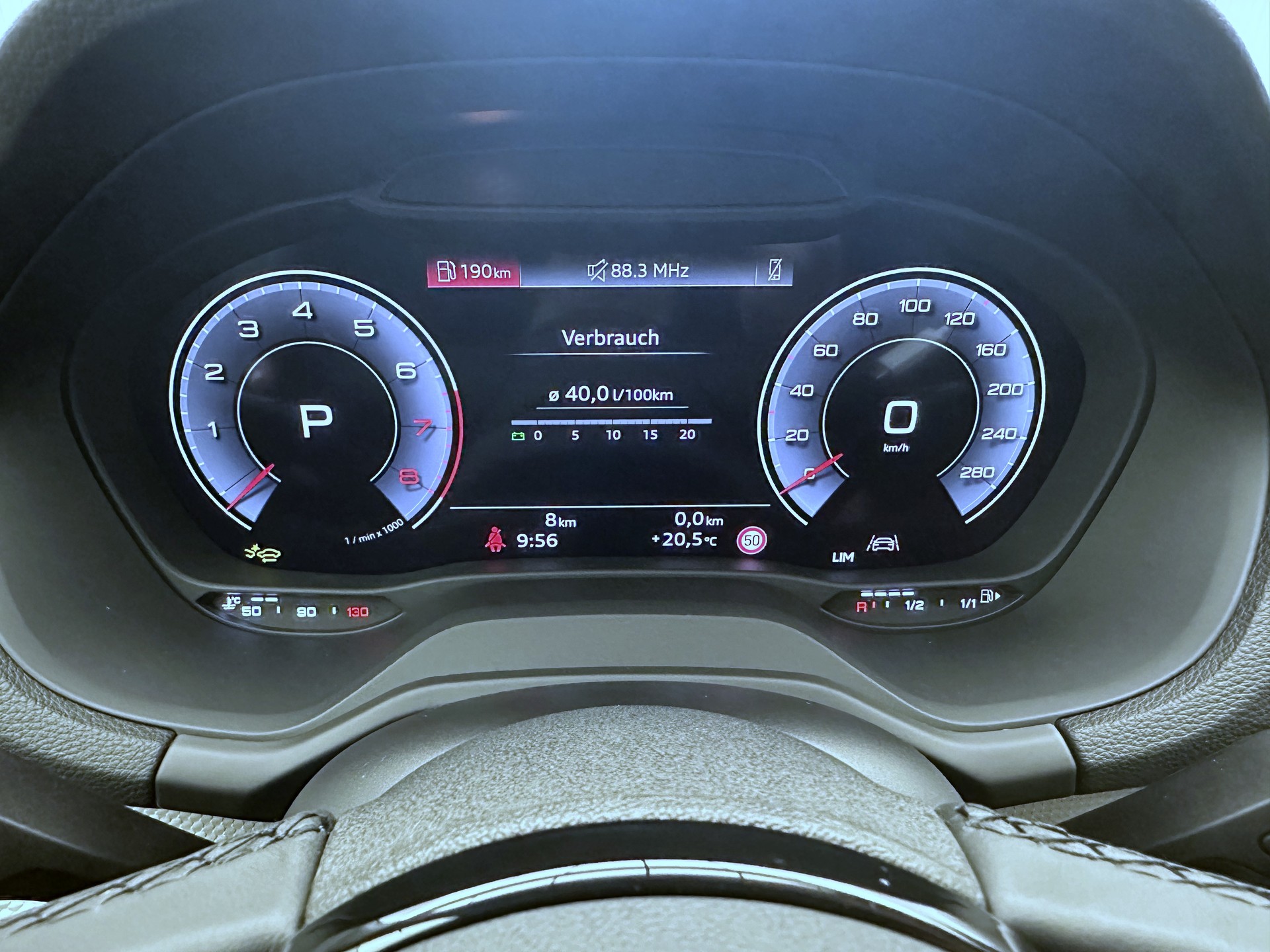 AUDI Q2 35 TFSI S-tronic-image-7