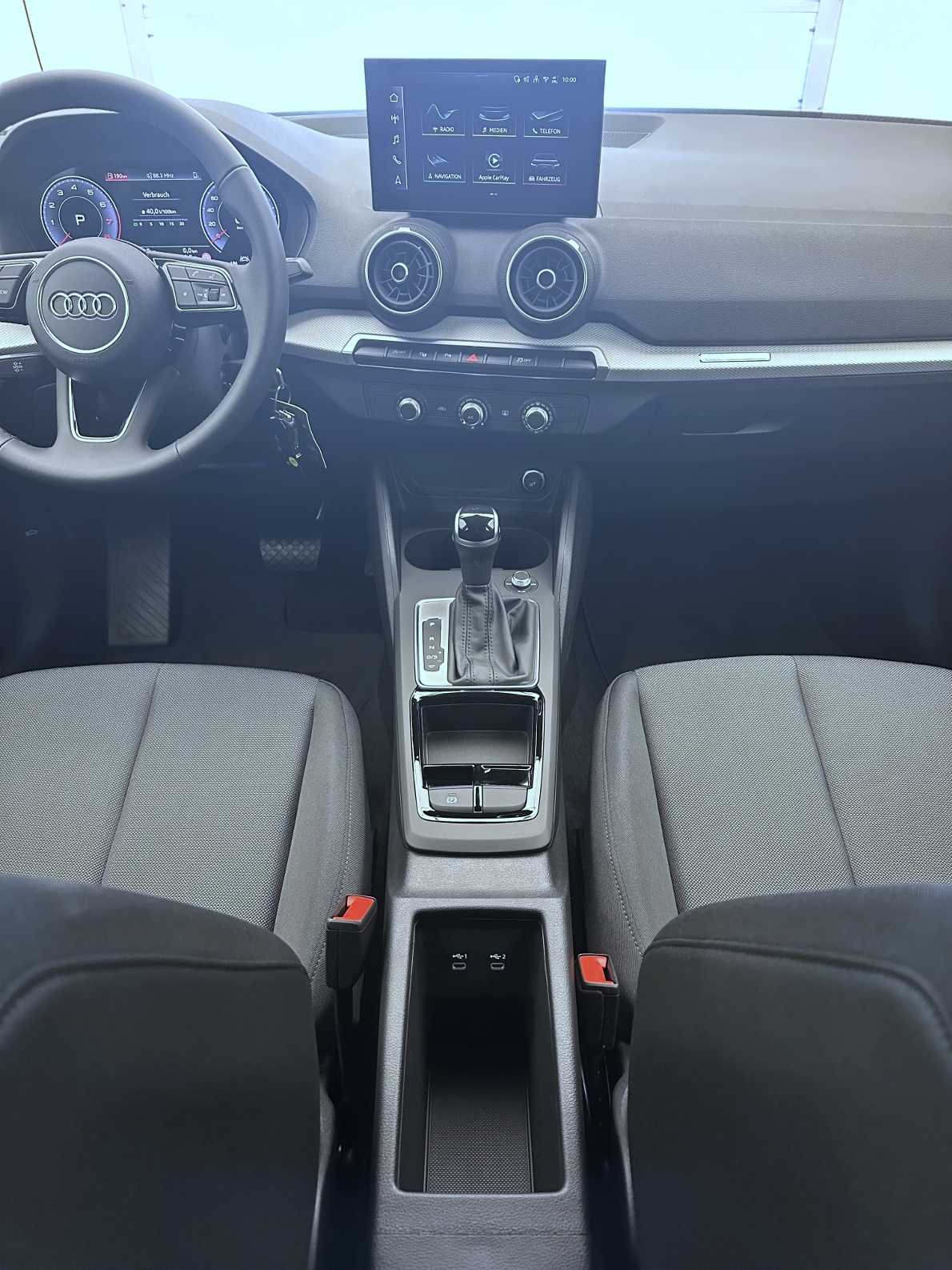 AUDI Q2 35 TFSI S-tronic-image-9