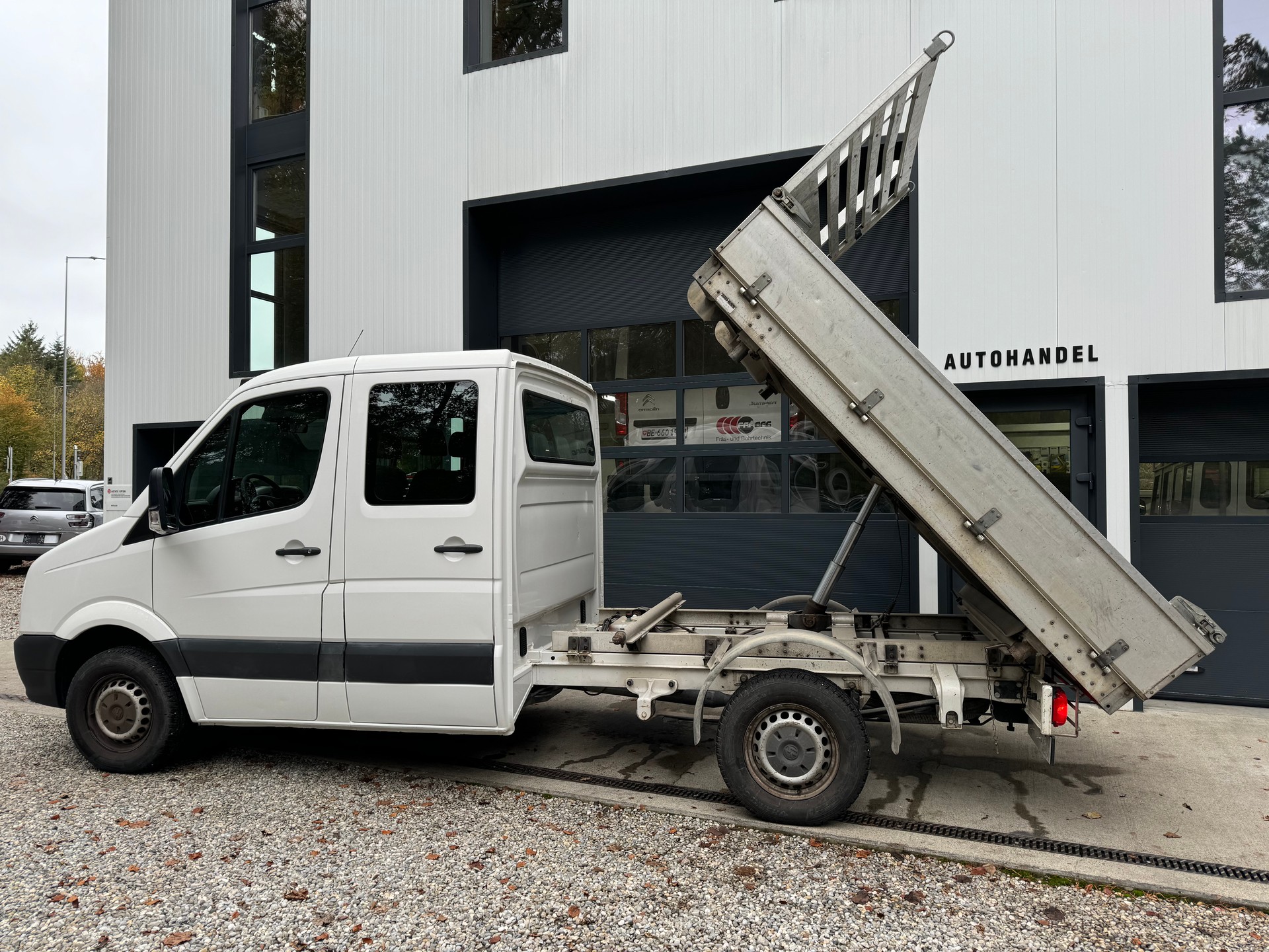 VW Crafter 35 2.5 BlueTDI 136 PS 3-Seiten Kipper 7 Plätzer-image-3