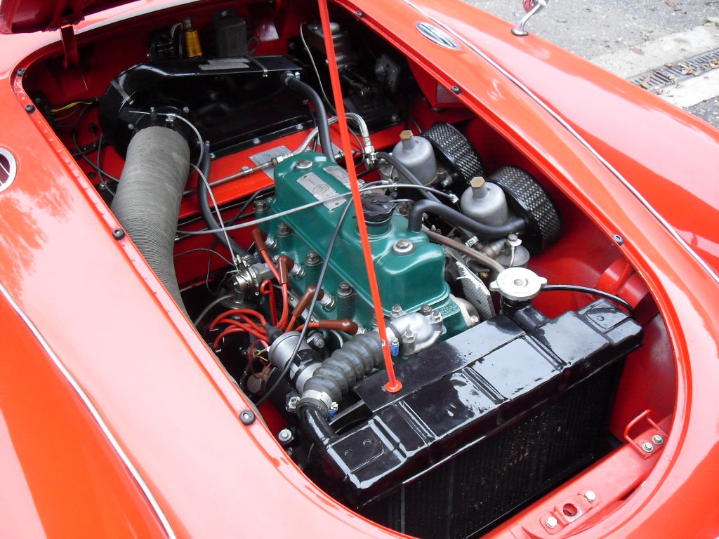 MG MGA-image-3