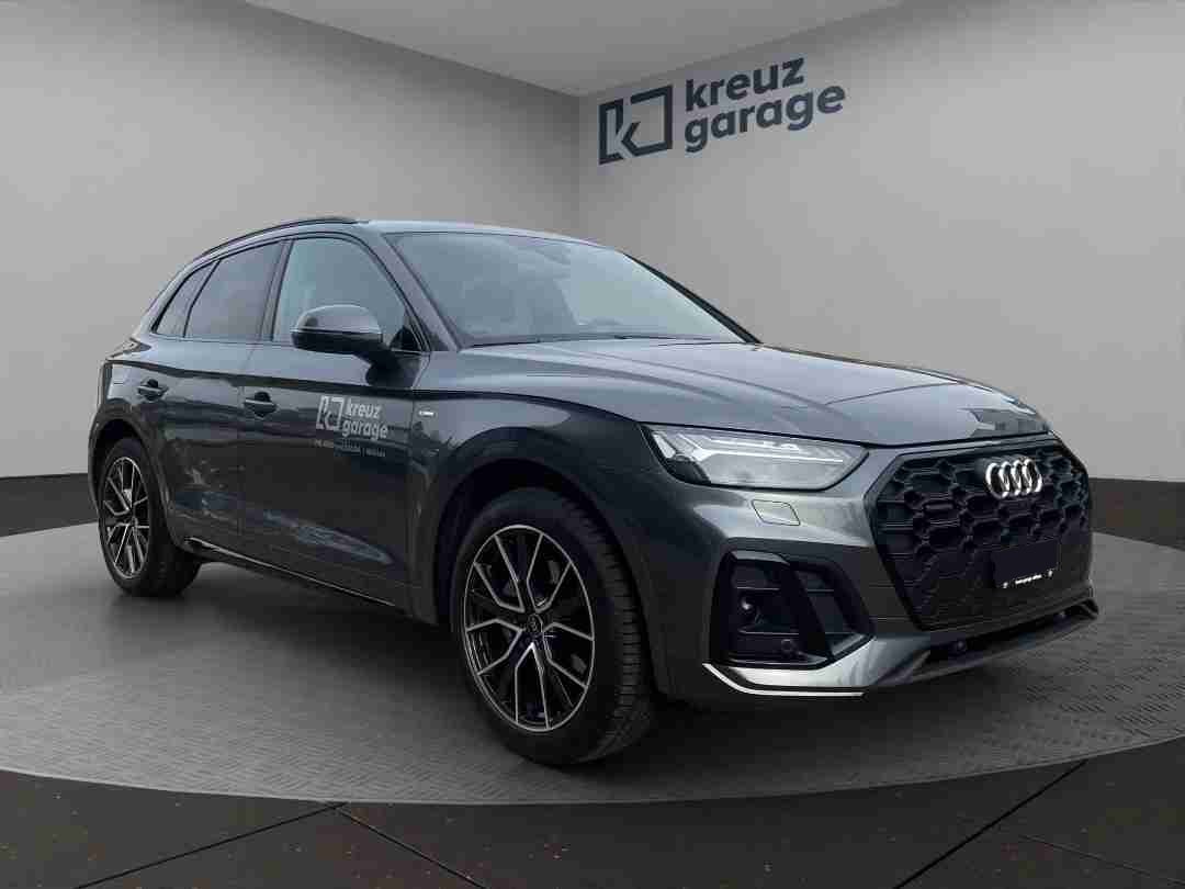 AUDI Q5 40 TFSI S line quattro S-tronic-image-0