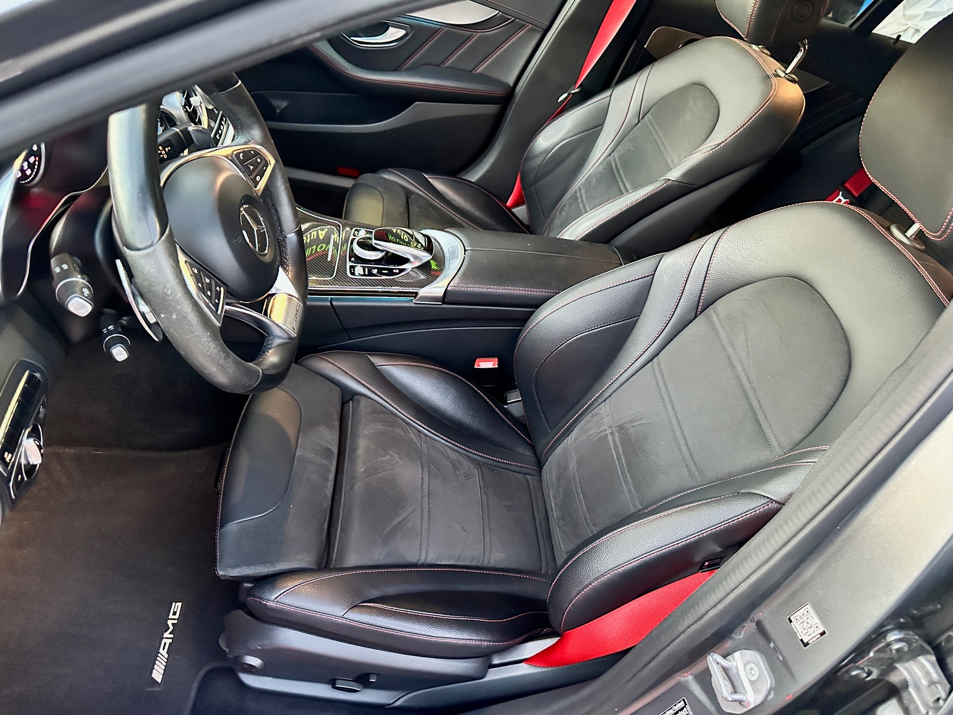 MERCEDES-BENZ C 43 AMG 4Matic 9G-Tronic-image-5