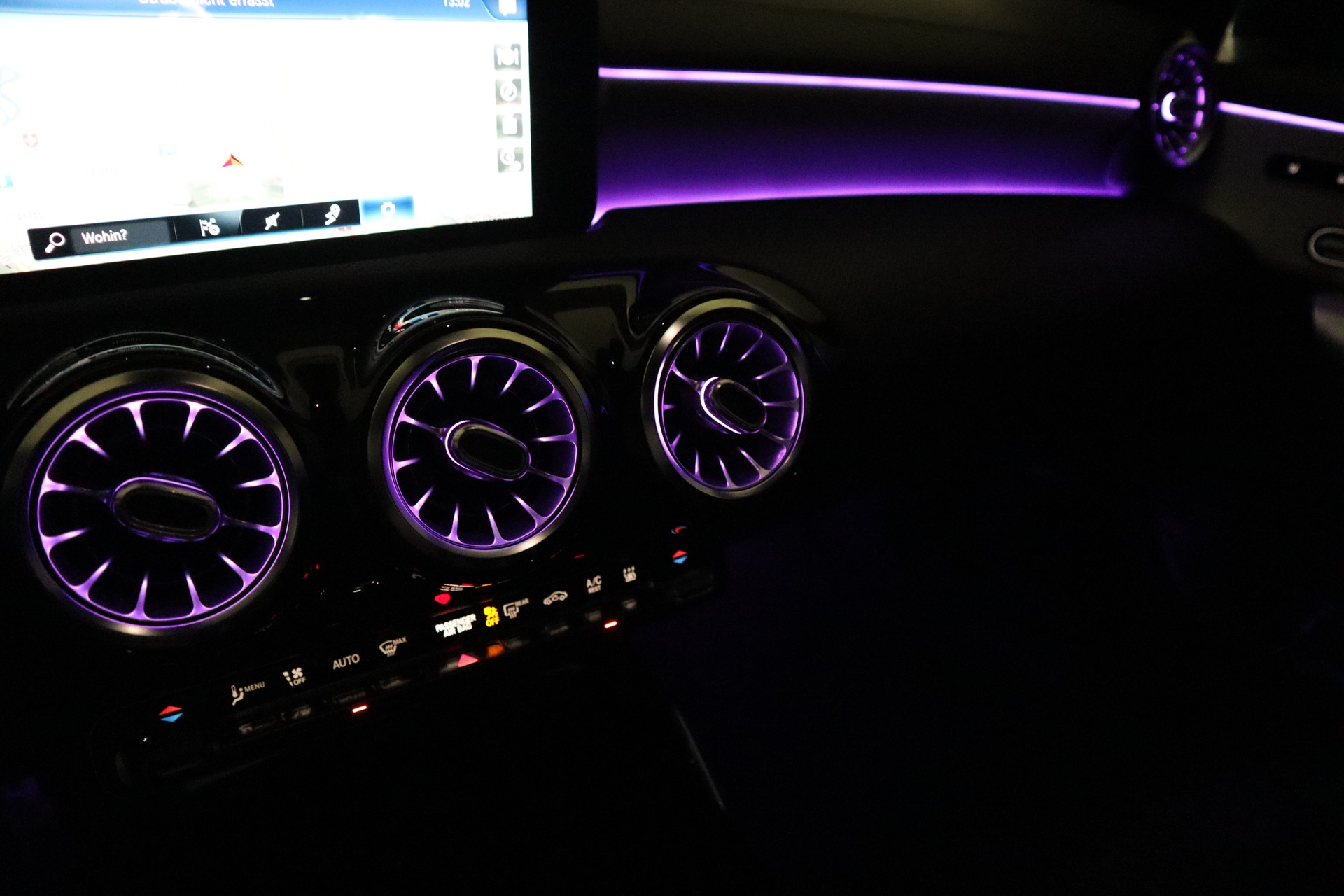 MERCEDES-BENZ CLA 35 AMG 4Matic 7G-DCT-image-20