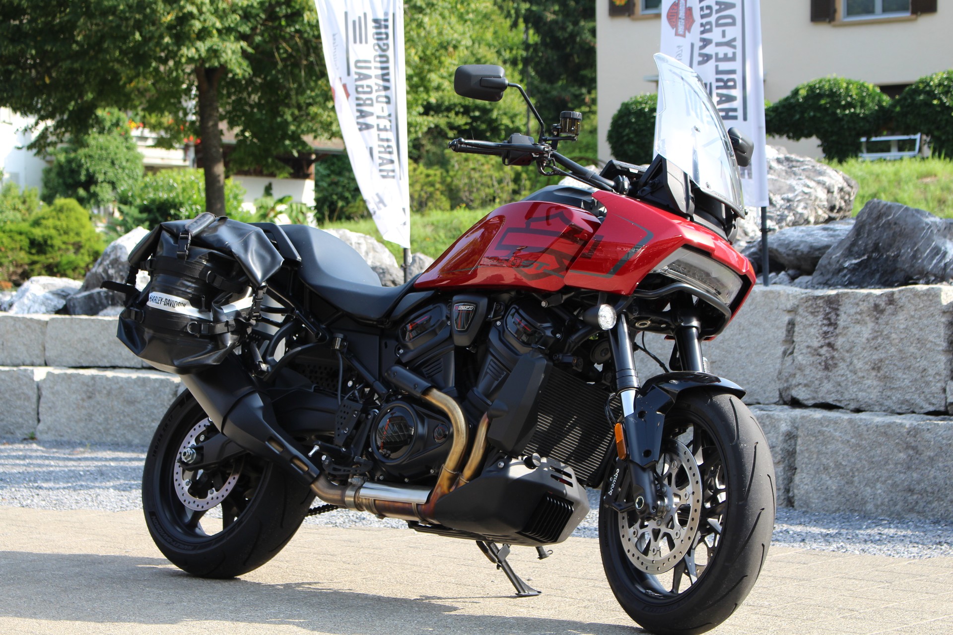 HARLEY-DAVIDSON RA1250ST Pan America ST-showroom-element-1