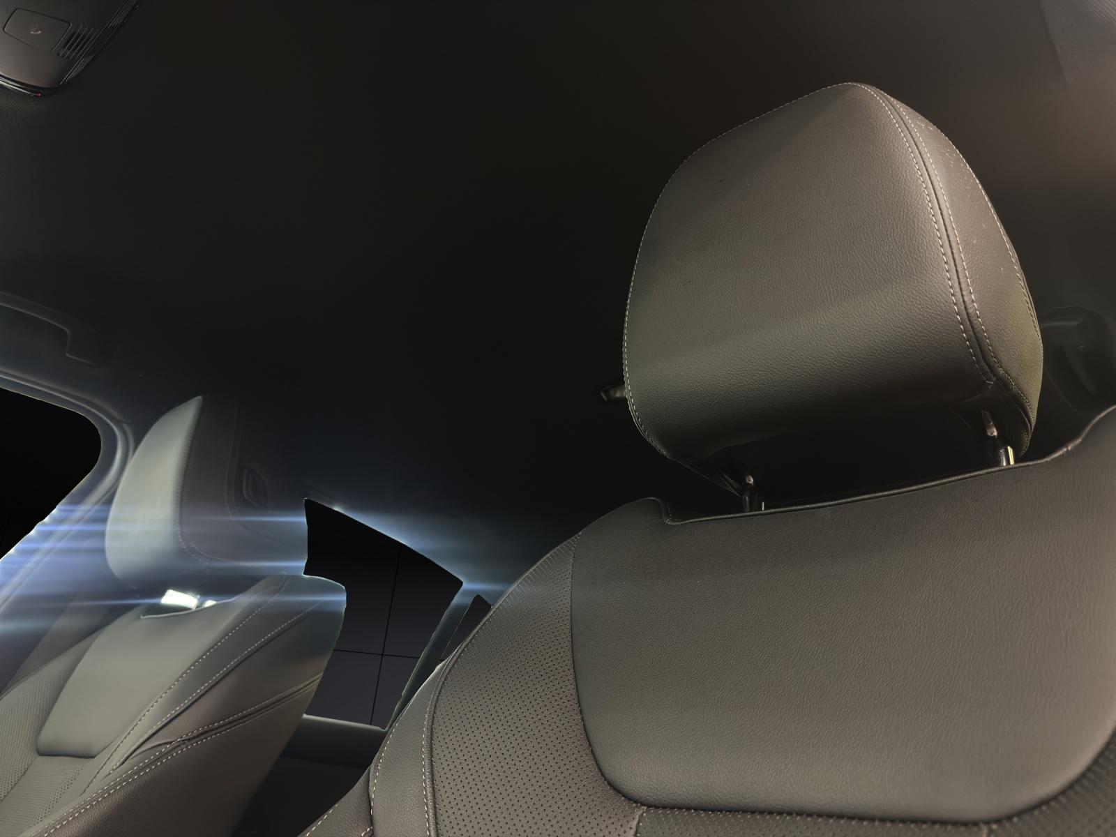 BMW 330d xDrive-image-16