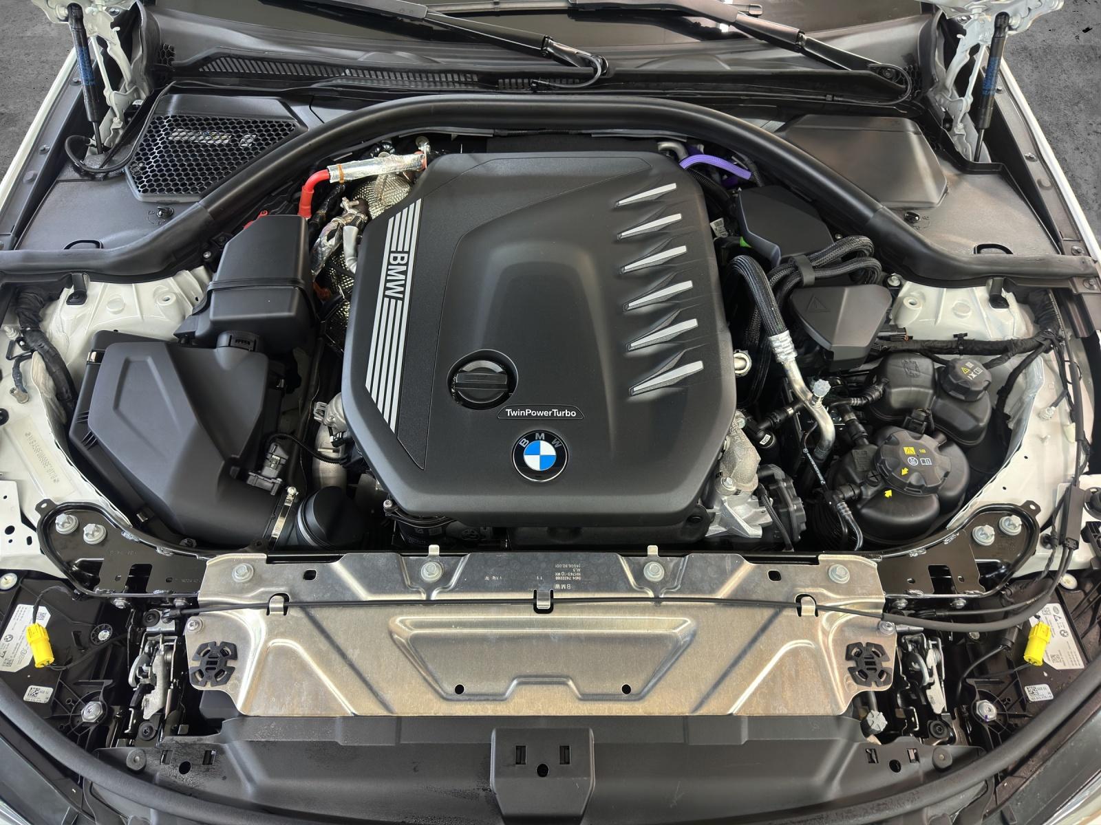BMW 330d xDrive-image-22