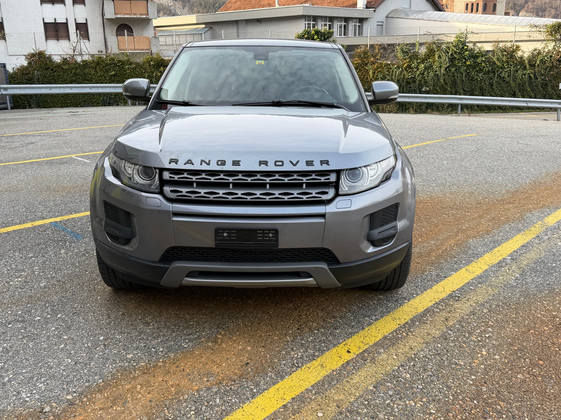 LAND ROVER Range Rover Evoque 2.2 SD4 Pure-image-2