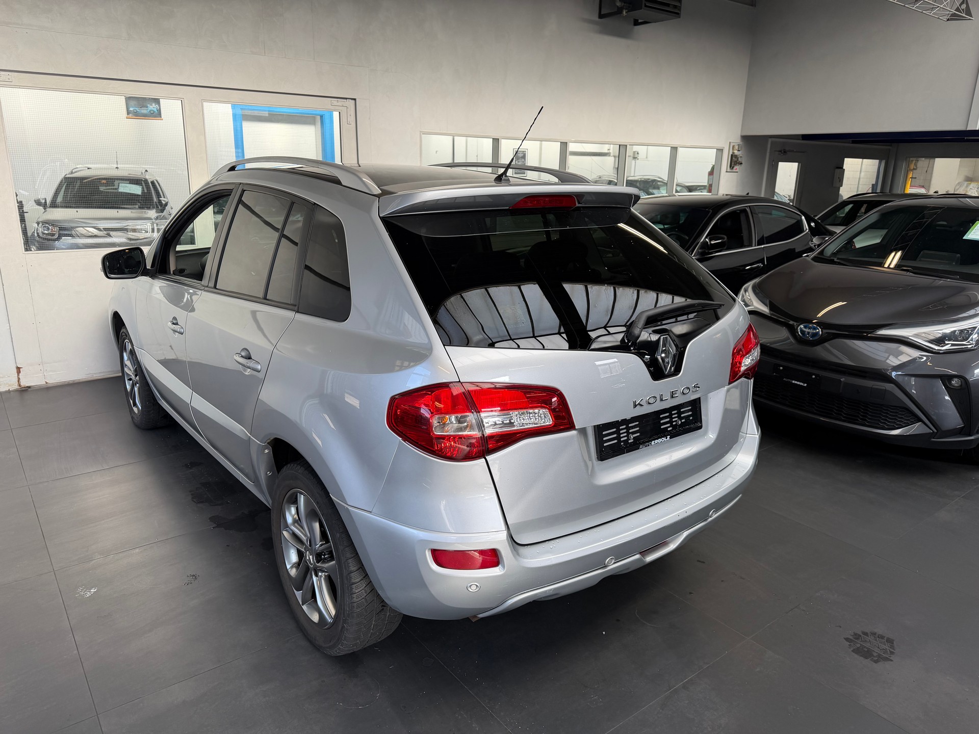 RENAULT Koleos 2.0 dCi Exception 4x4 Automatic-image-1