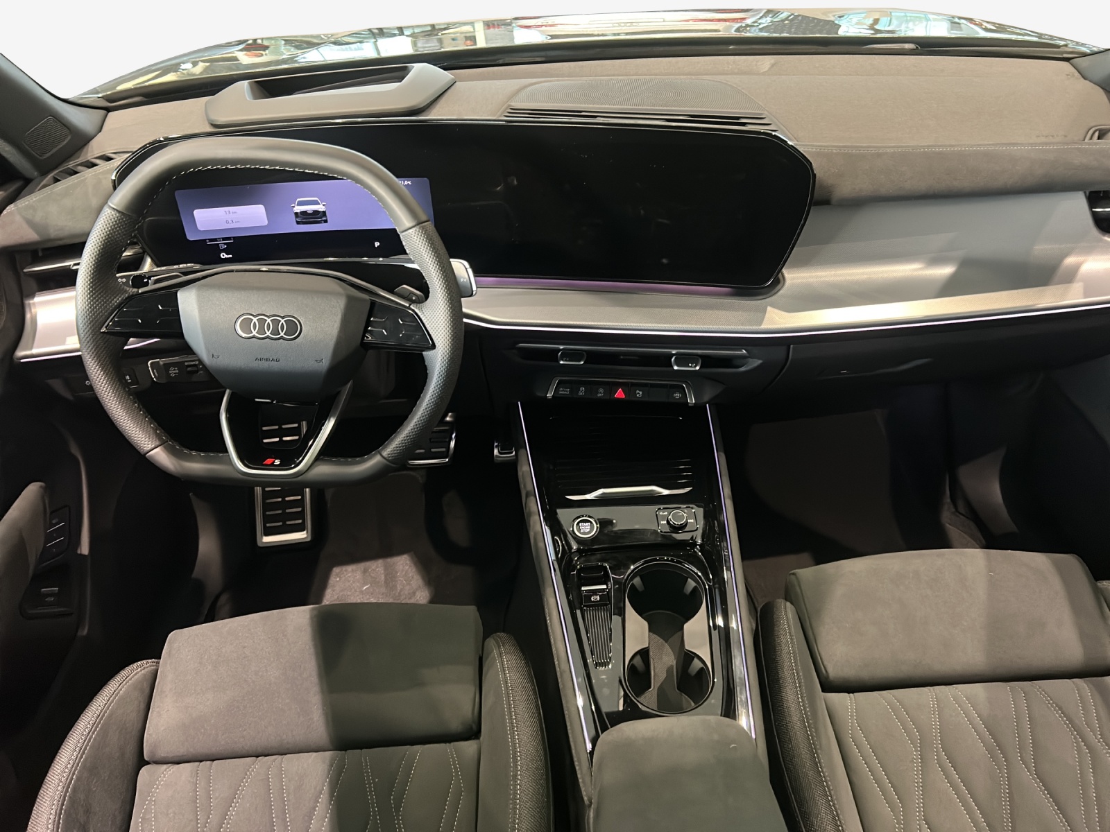AUDI Q3 SUV 110 kW TFSI S tronic-image-8