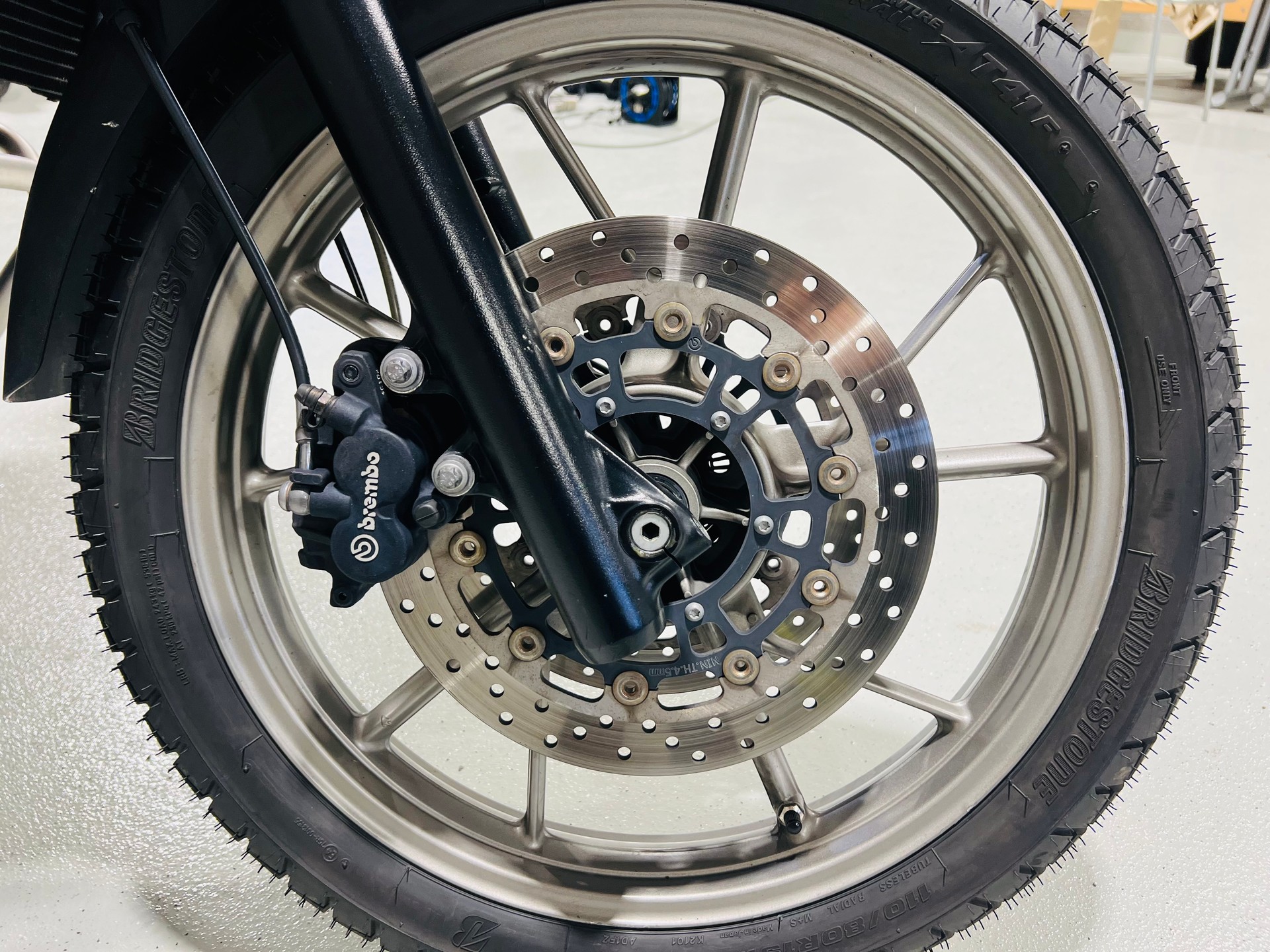 BMW GS 700 ABS-image-9