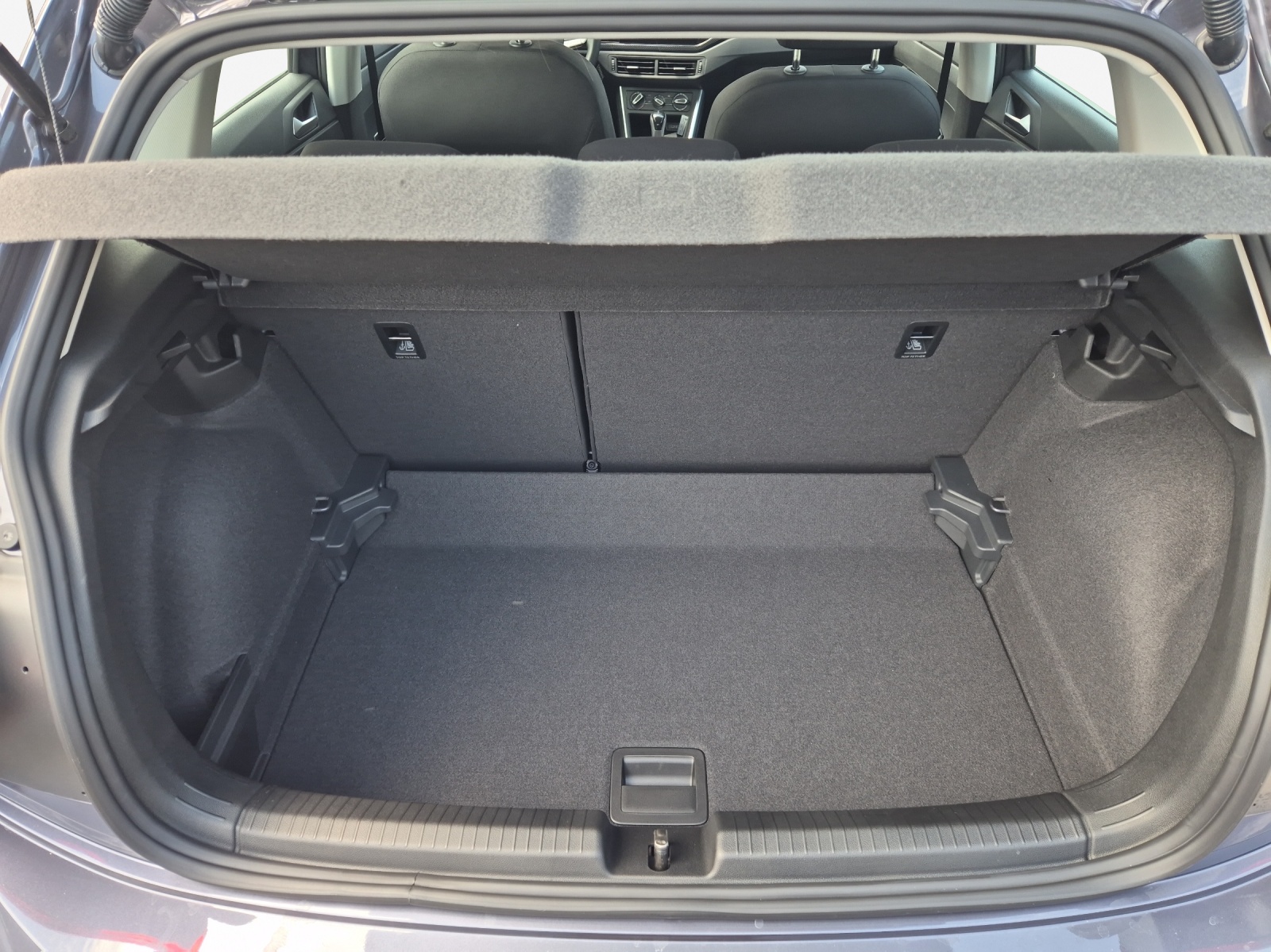 VW Polo 1.0 TSI Life DSG-image-12