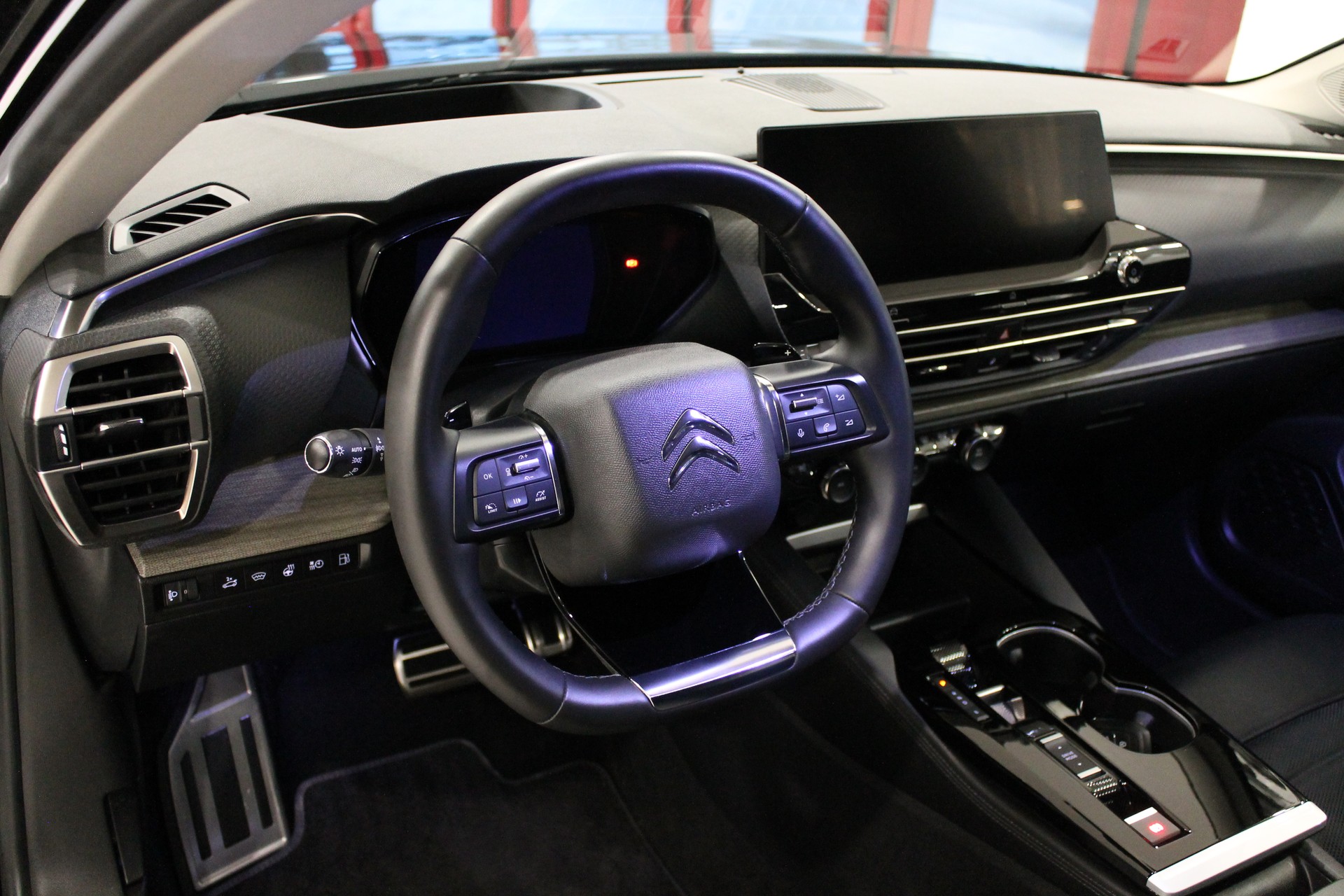 CITROEN C5 X 1.6i PHEV Shine Pack e-EAT8-image-7